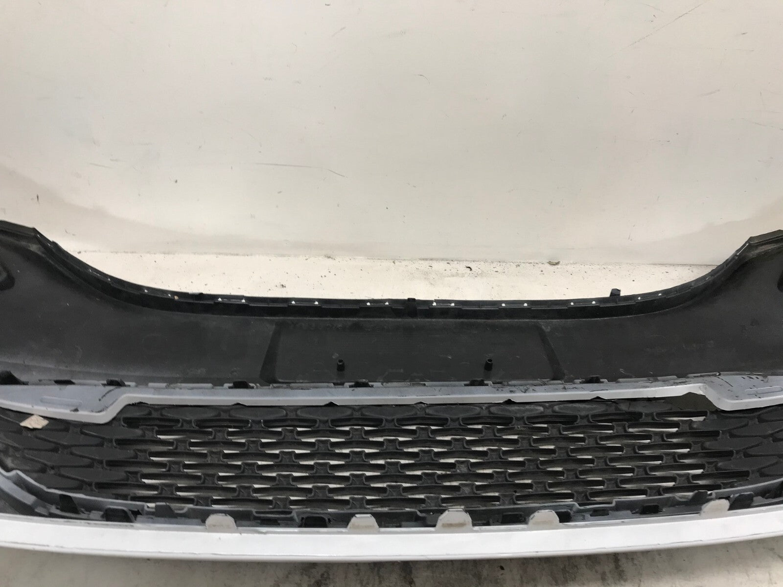 Front Bumper Cover White Ford Focus S SE 2015-2018 F1EB-17757-CF OEM