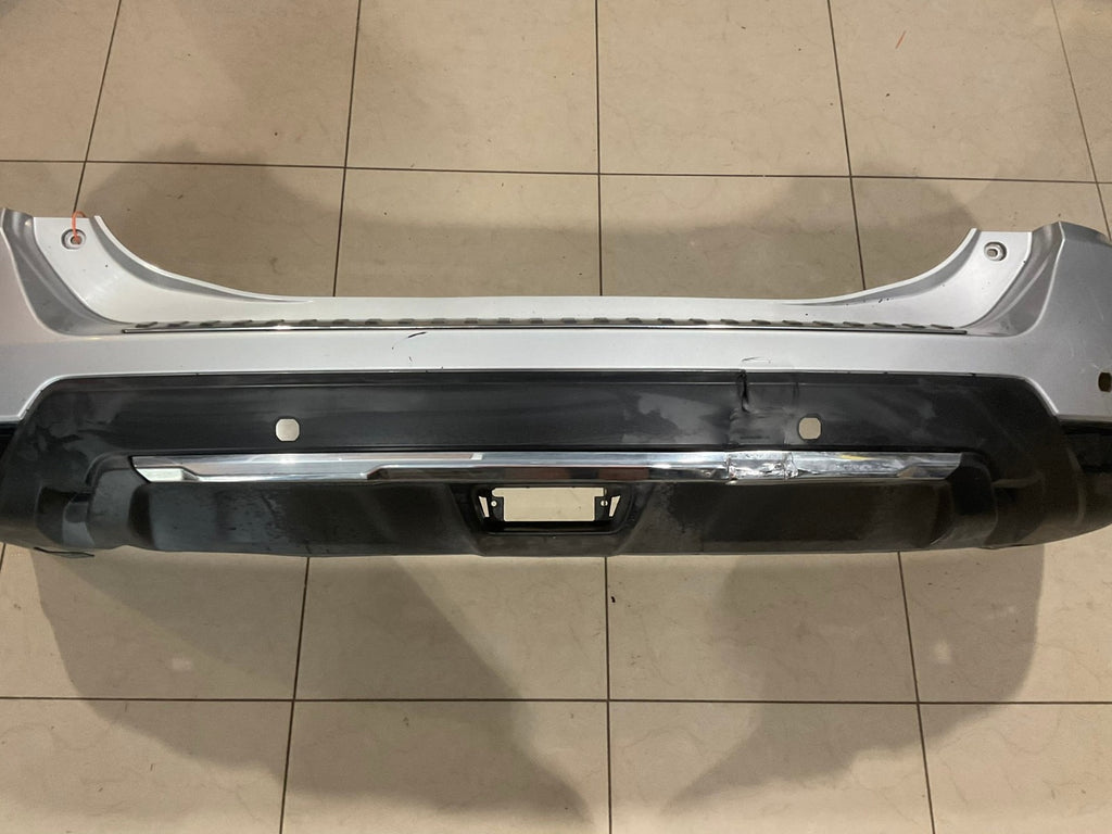 Rear Bumper Cover Silver 2017 20 19 Nissan Rogue 85022+6floh OEM