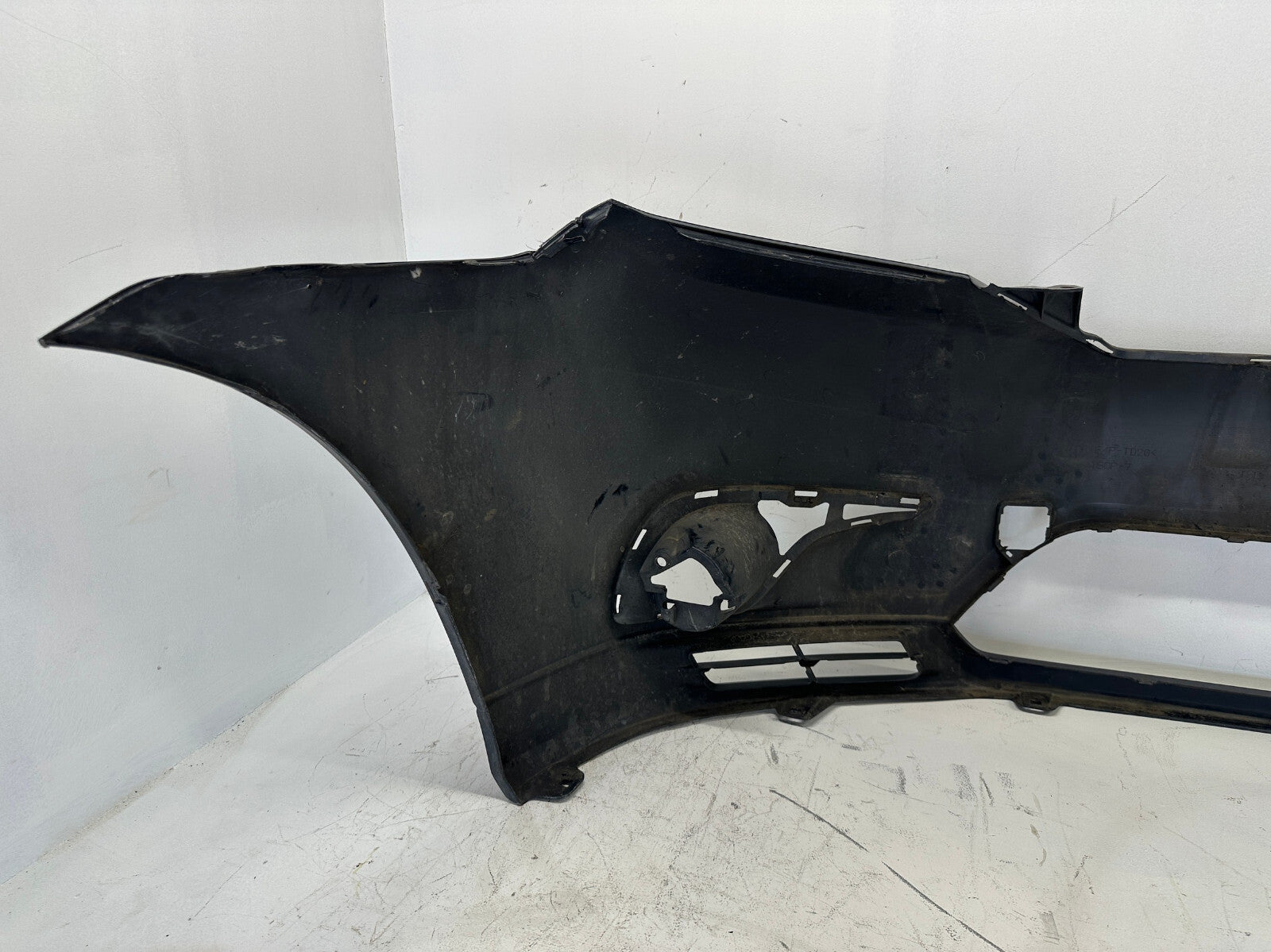 Front Bumper Cover Gray 2011 2012 2013 Toyota Highlander 52119-0E120 OEM