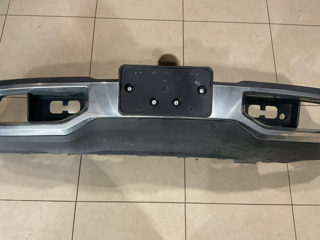 Front Lower Bumper Cover Valance Silver 2019-2021 GMC Sierra 1500 812801468 OEM