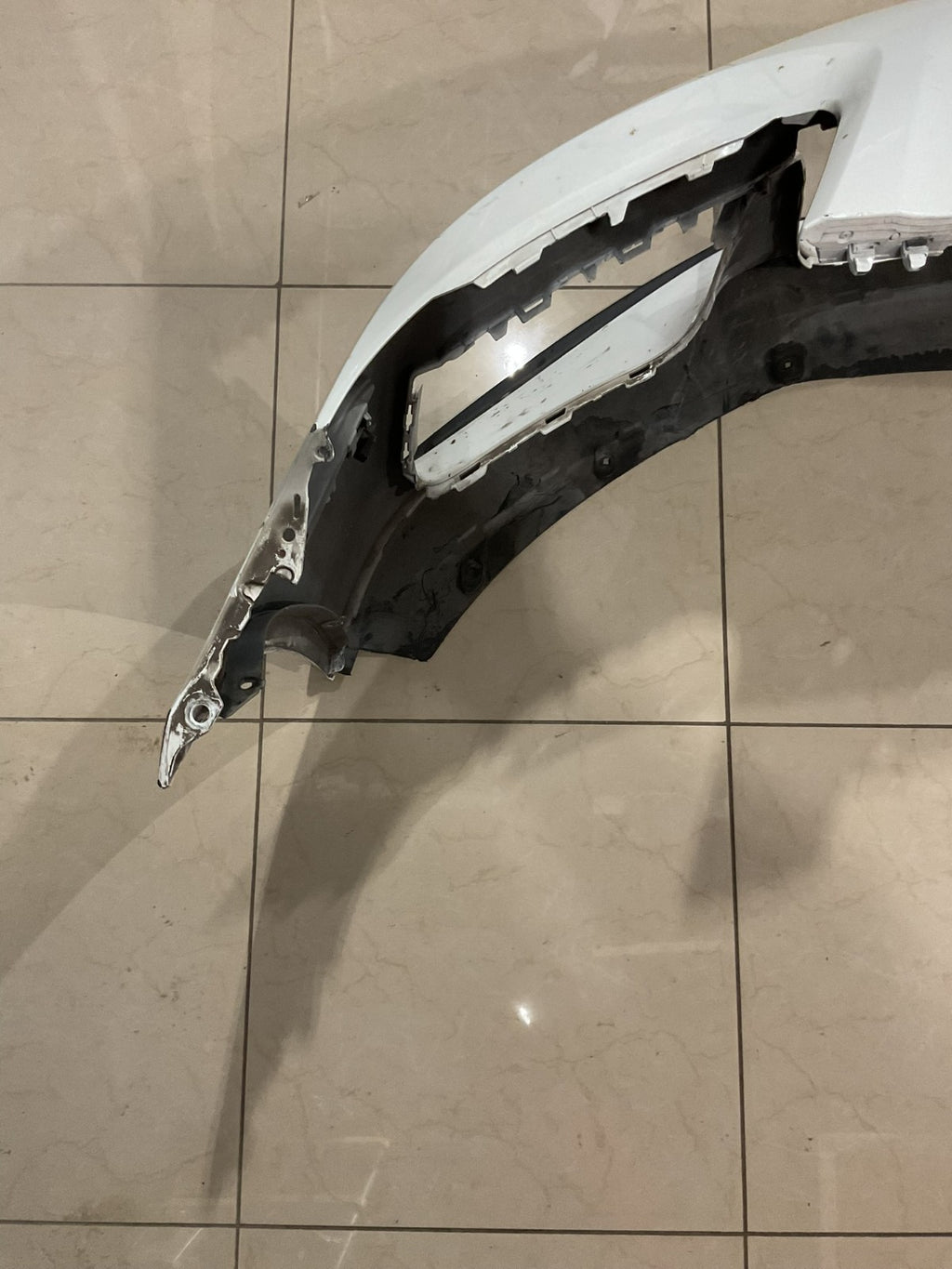 Front Bumper Cover White 2017-2019 Porsche Panamera 971+807+541 OEM