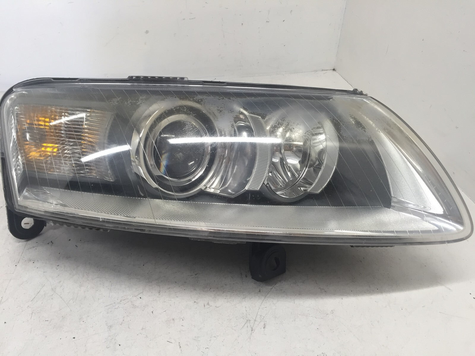 Xenon Hid Afs Headlight Damaged Passenger RH Audi A6 S6 C6 05-09 4F0941004BD OEM