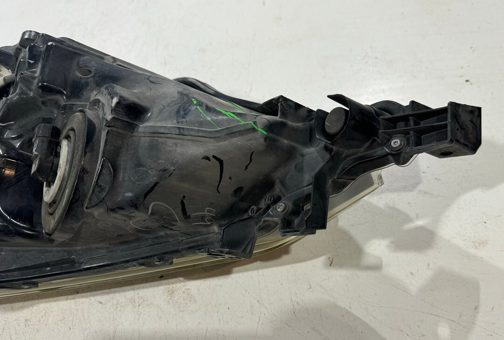 Headlight Damaged 2014-2016 Toyota Corolla Left LH Driver SAE+AHLHR14PP2 OEM