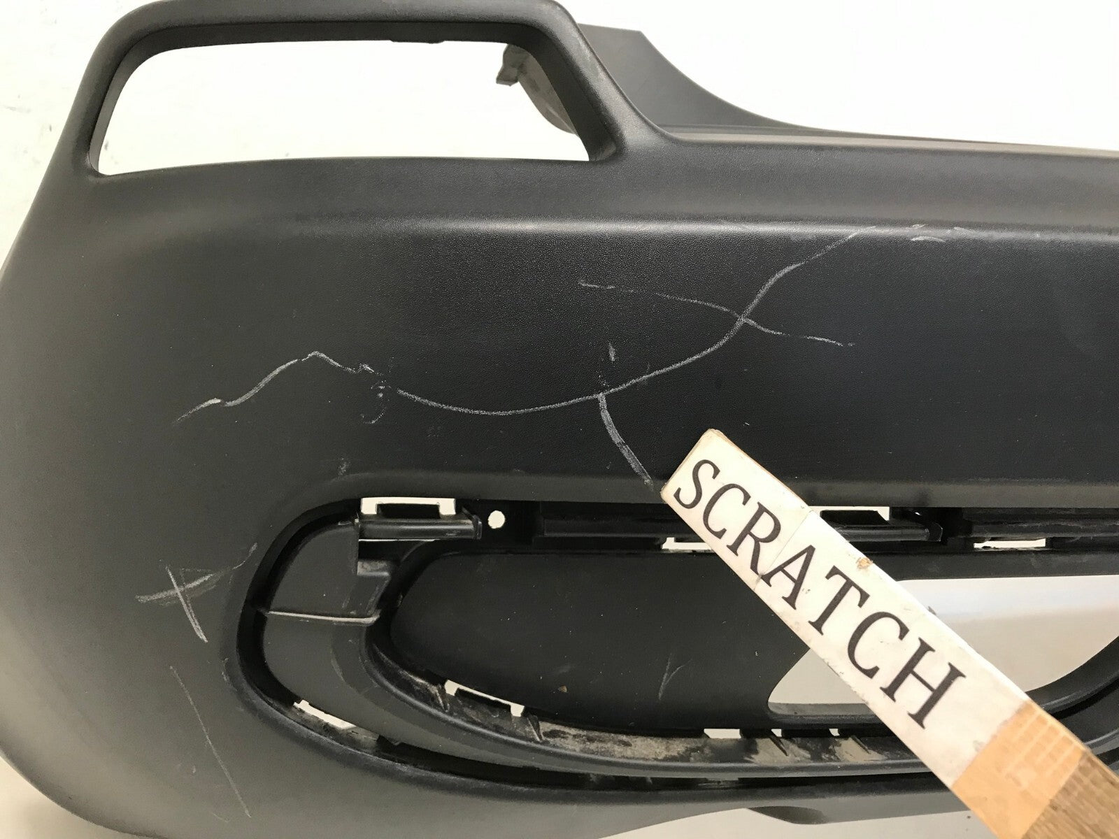 Rear Bumper Cover Black 19-20 Jeep Cherokee 68288621AB OEM