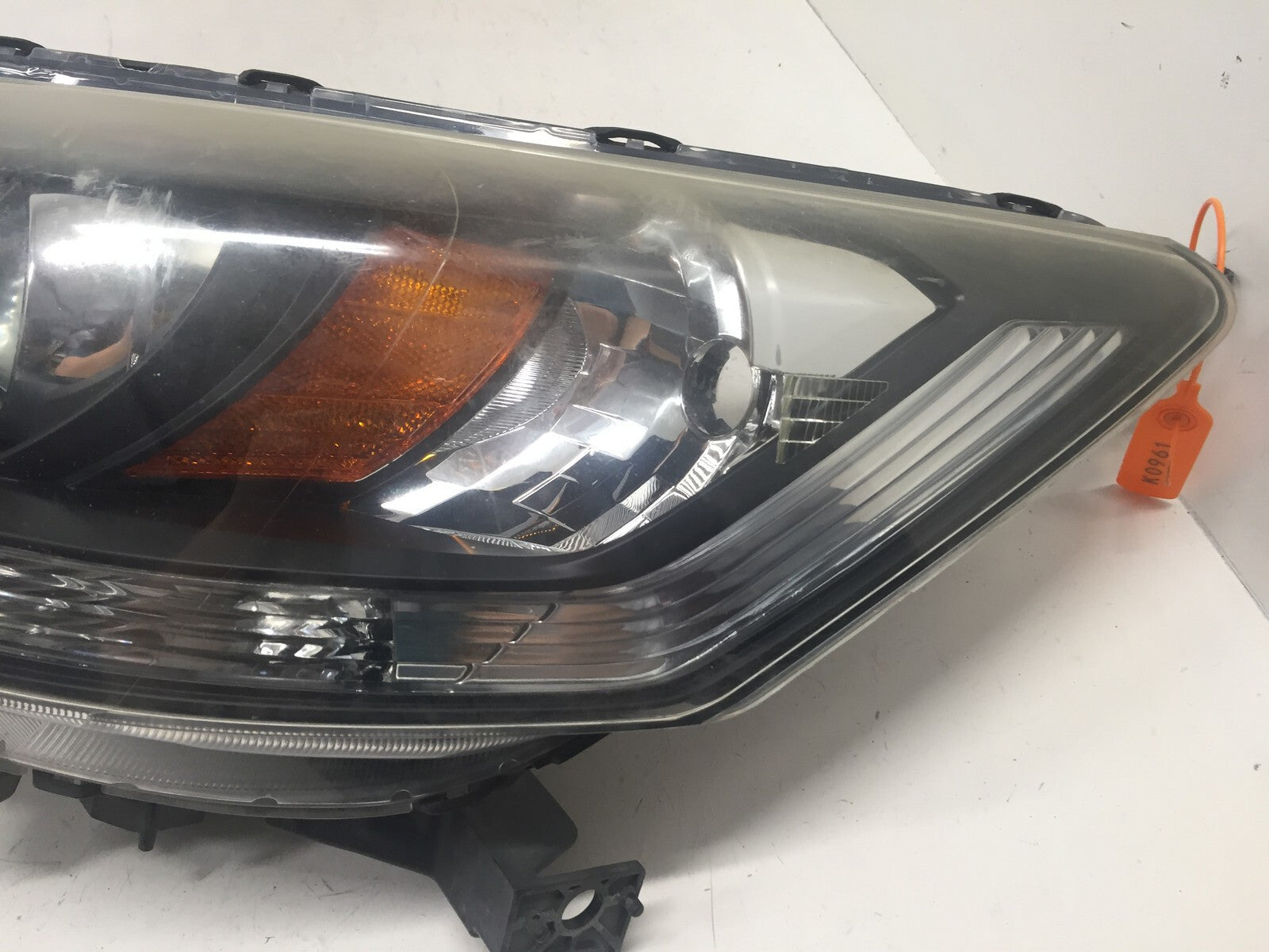 Headlight Damaged Head Lamp LH Left Driver Honda Accord Sedan