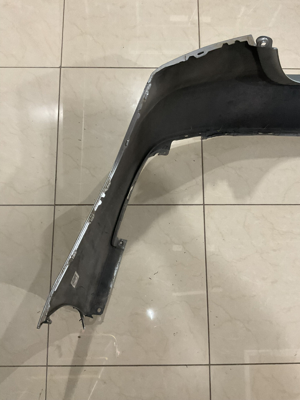 Rear Bumper Cover Silver Toyota Camry SE XSE Hybrid SE 18-2019 52159+06B30 OEM
