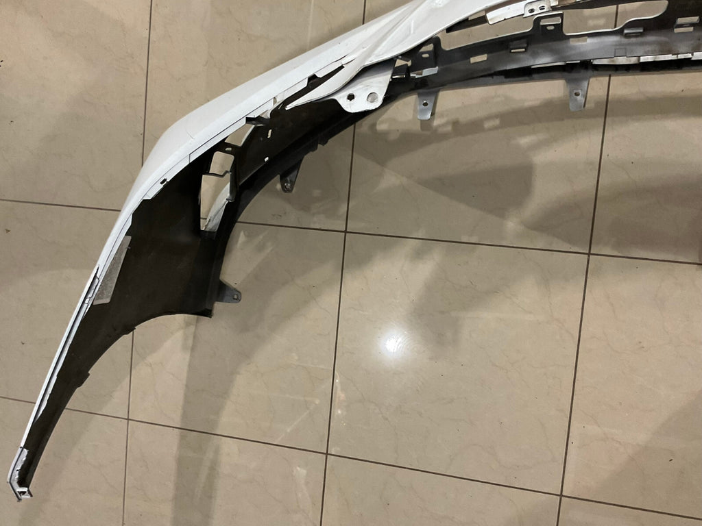 Front Bumper Cover White Lexus ES350 Base 2019 52119-06J00 OEM