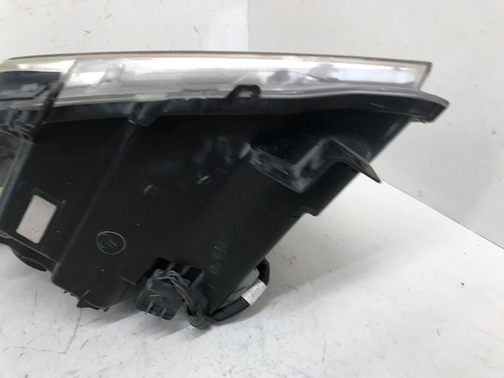 Headlight Damaged Driver LH 2010-2013 Cadillac SRX 20916371 OEM