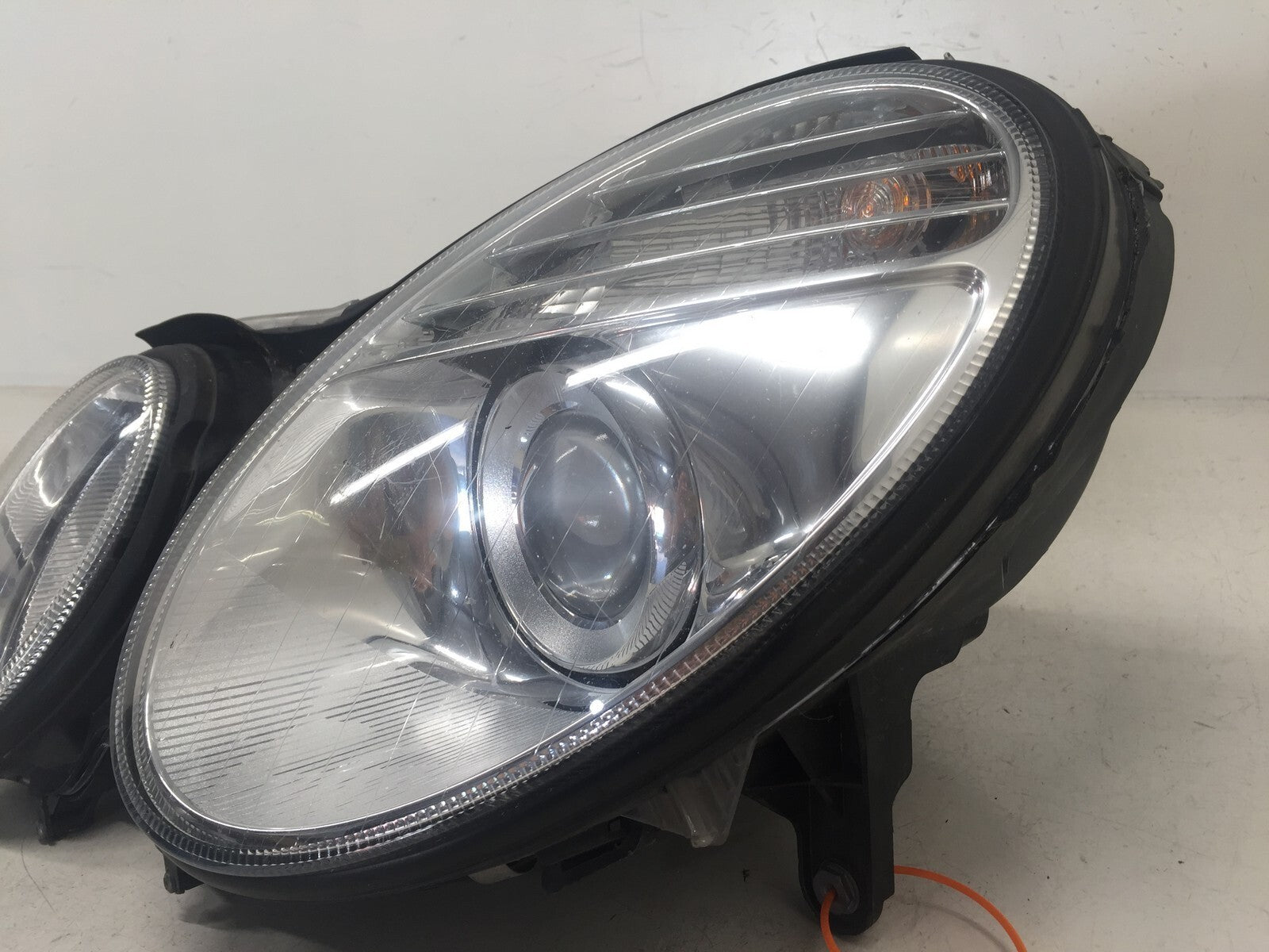 Xenon Headlight Damaged Mercedes Benz CLA250 CLA 45 2013-2015 1ZT00926065 OEM