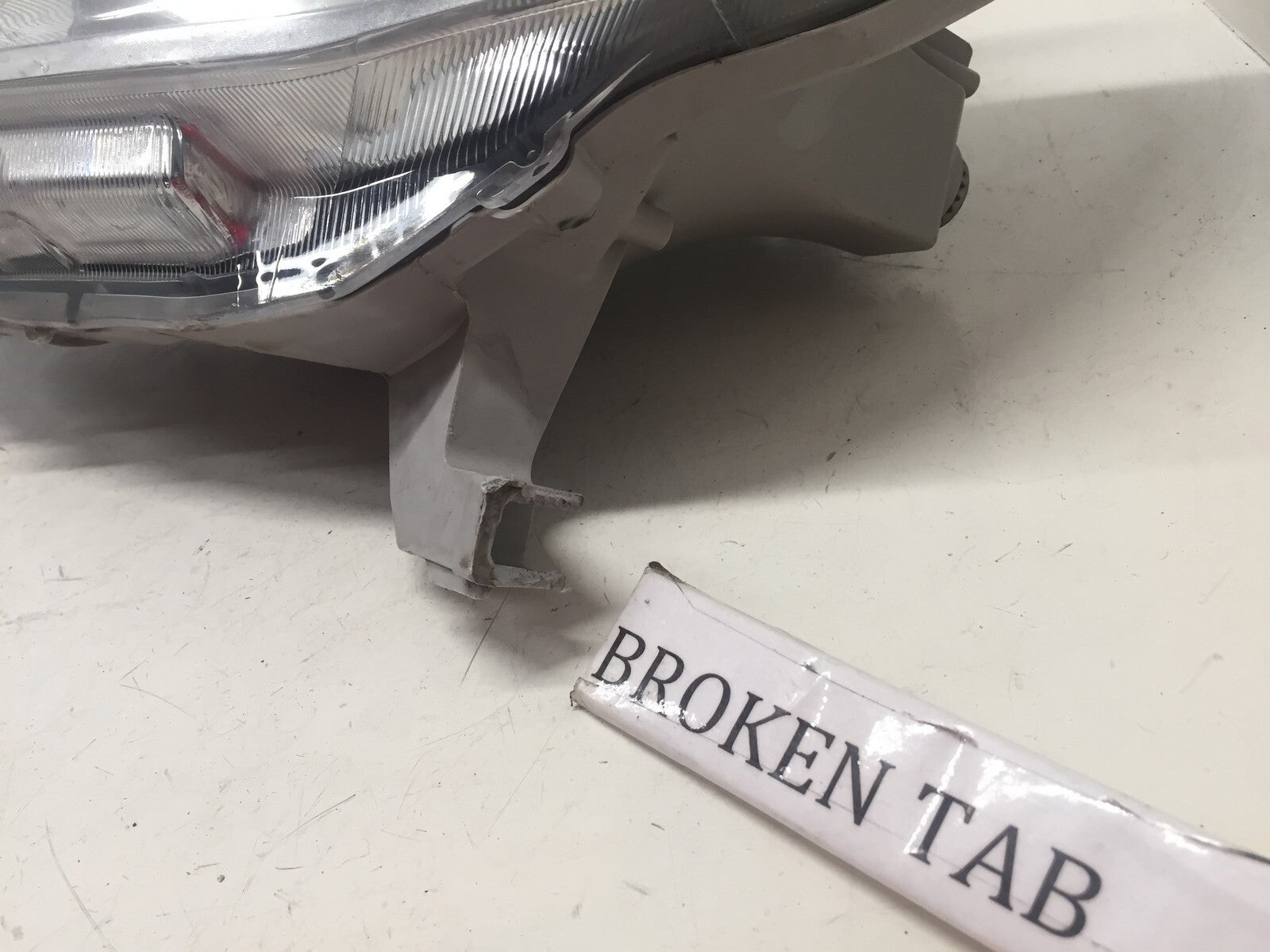 Headlight Damaged Head Lamp Driver LH Toyota Tacoma 2012-2015 8115004180 OEM