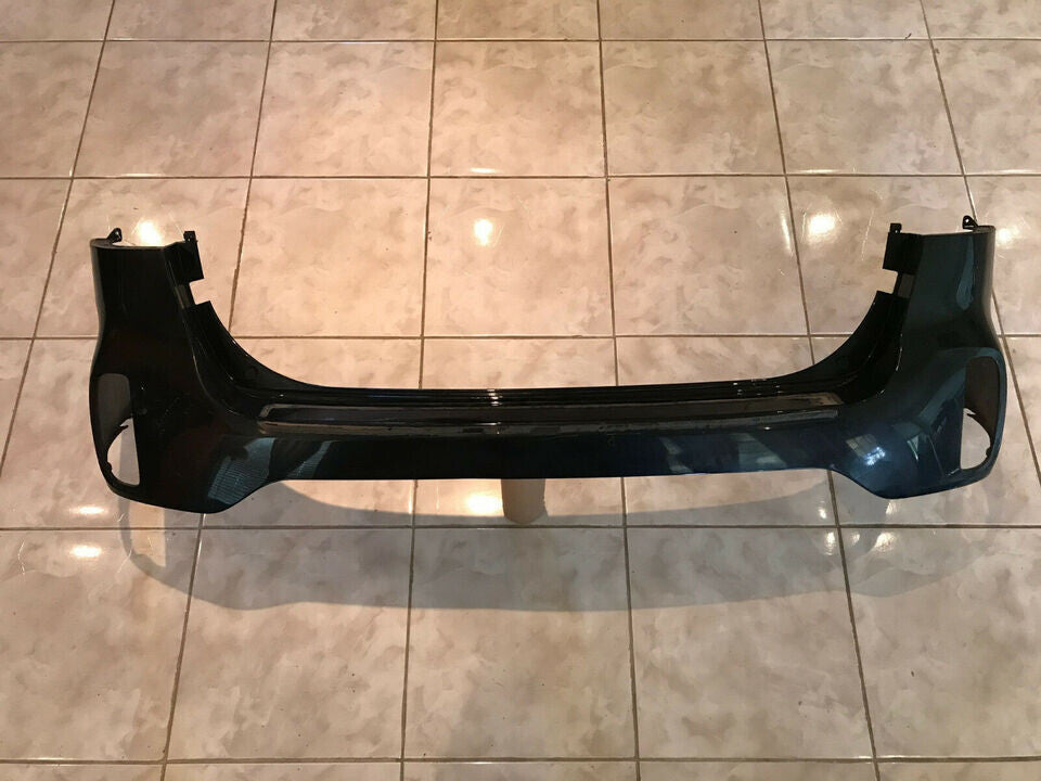 Rear Bumper Kia Sorento EX/Limited 14-15 w/Snr Holes w/o Skid Plate OEM (3)