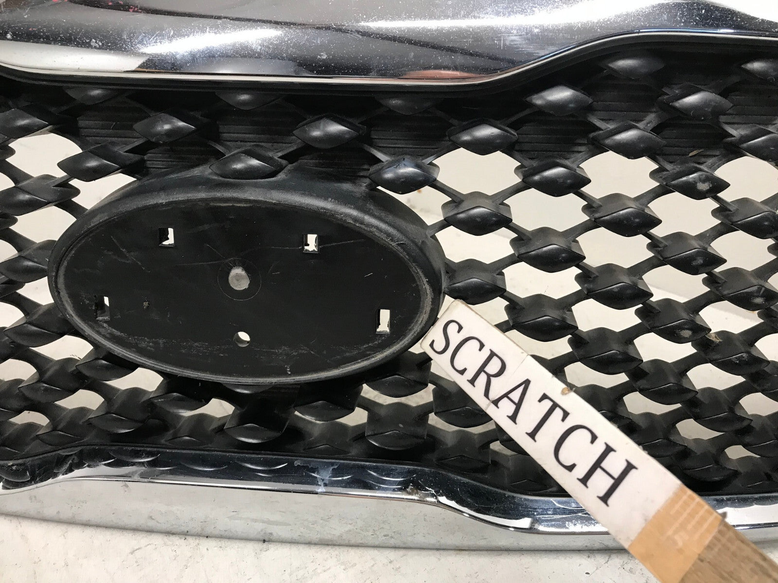 Grille Grill 2016 2017 2018 Kia Sorento 86350-C6000 OEM