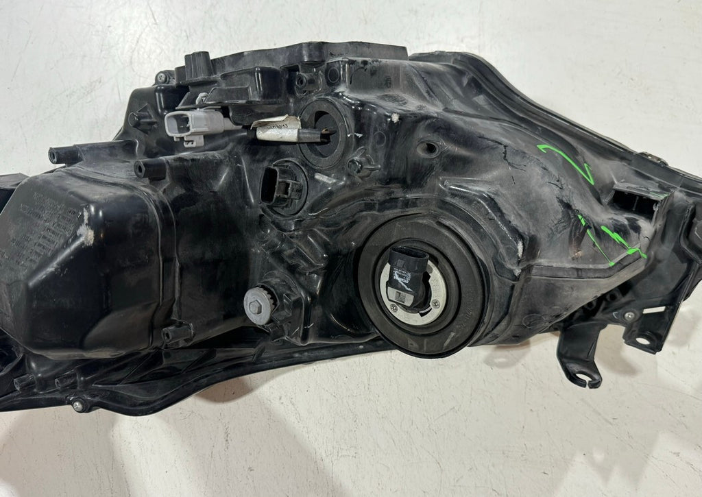 Headlight Damaged 2014-2016 Toyota Corolla Left LH Driver SAE+AHLHR14PP2 OEM