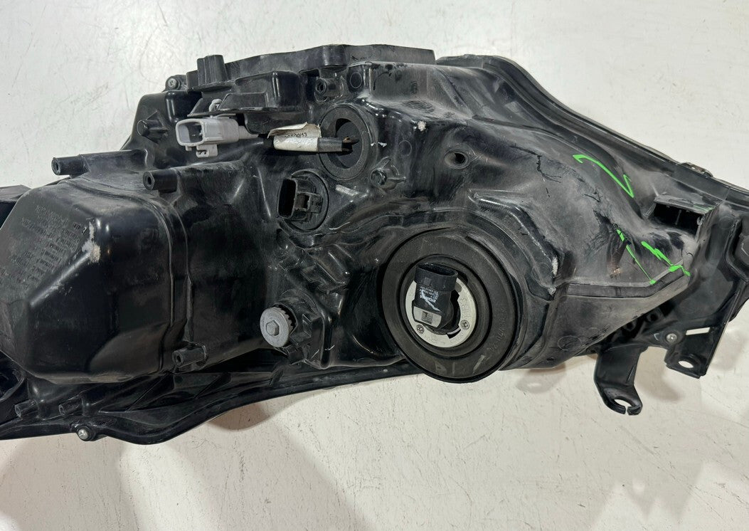 Headlight Damaged 2014-2016 Toyota Corolla Left LH Driver SAE+AHLHR14PP2 OEM