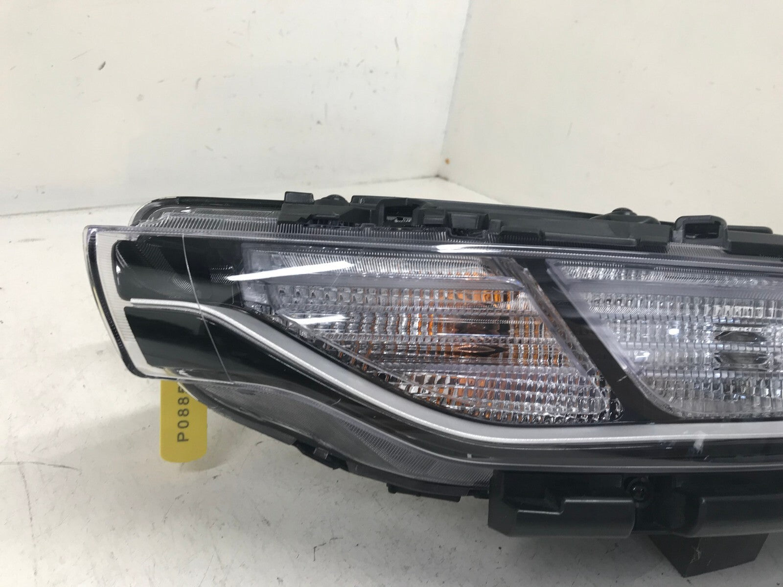 Running light Damaged Left Driver LH Kia Soul 2020 2021 CAPA