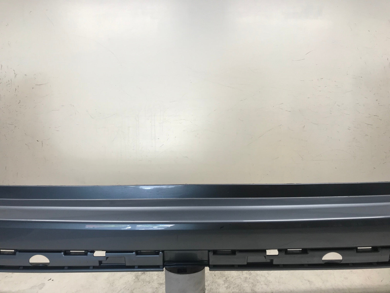 Rear Bumper Cover Silver 20-21 Toyota Highlander L/LE/XLE/Hybrid 52159-0E170 OEM