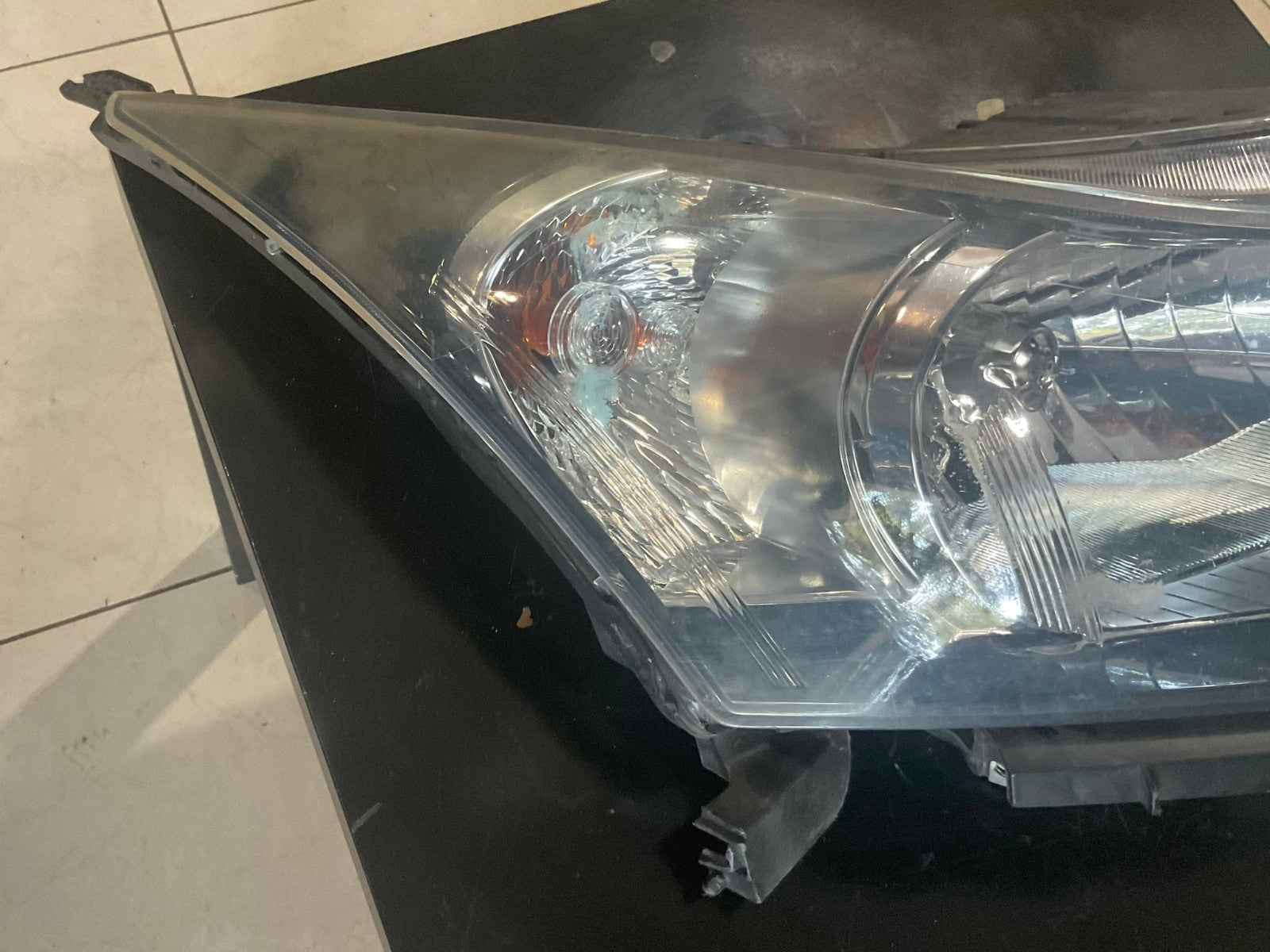 Headlight Right Passenger RH 2011 2012 2013 2014 2015 Chevy Cruze LS LT CAPA