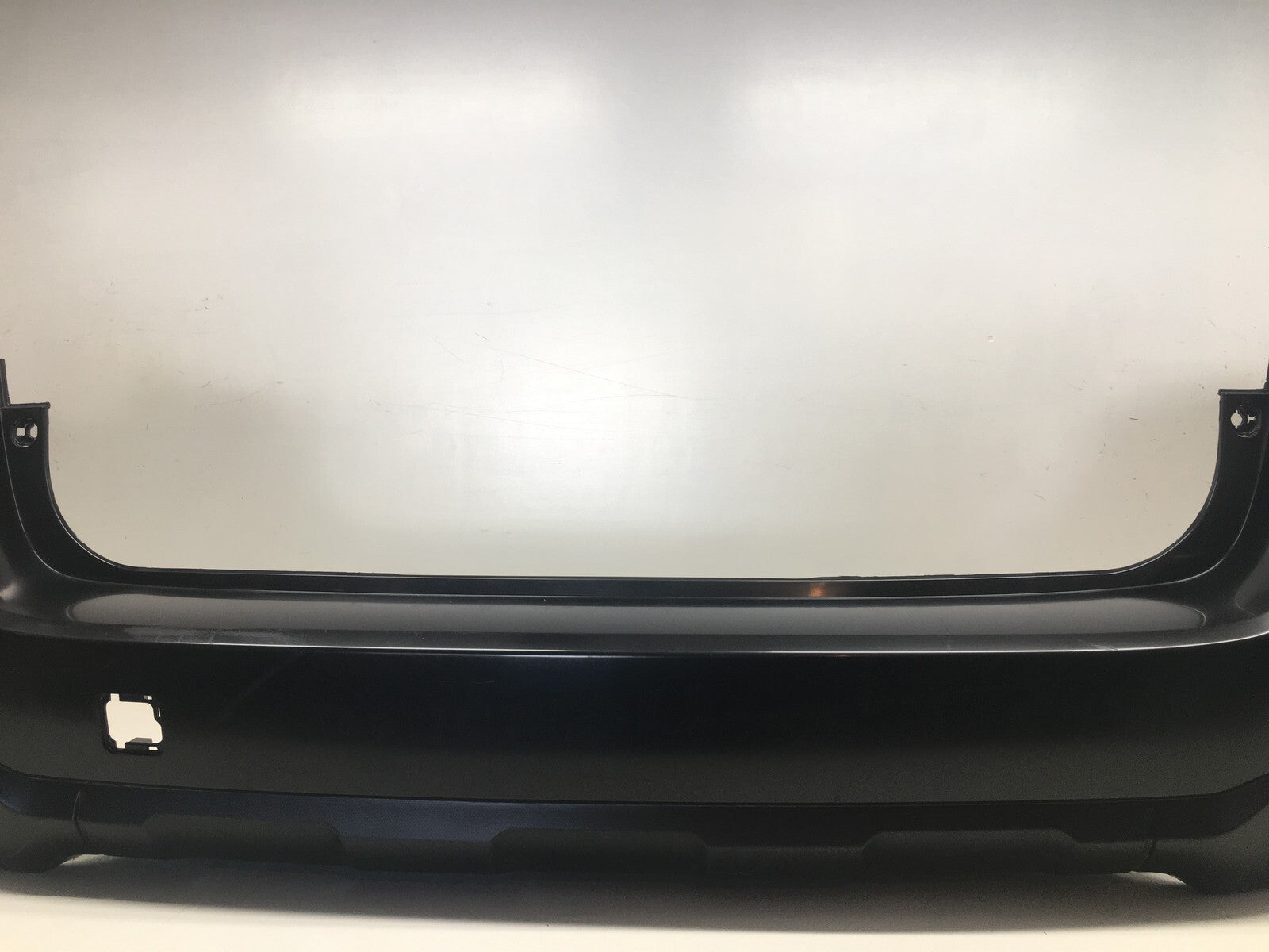 Rear Bumper Cover Subaru Outback w/o Sensors Never Painted 15-17 57704AL11B OEM