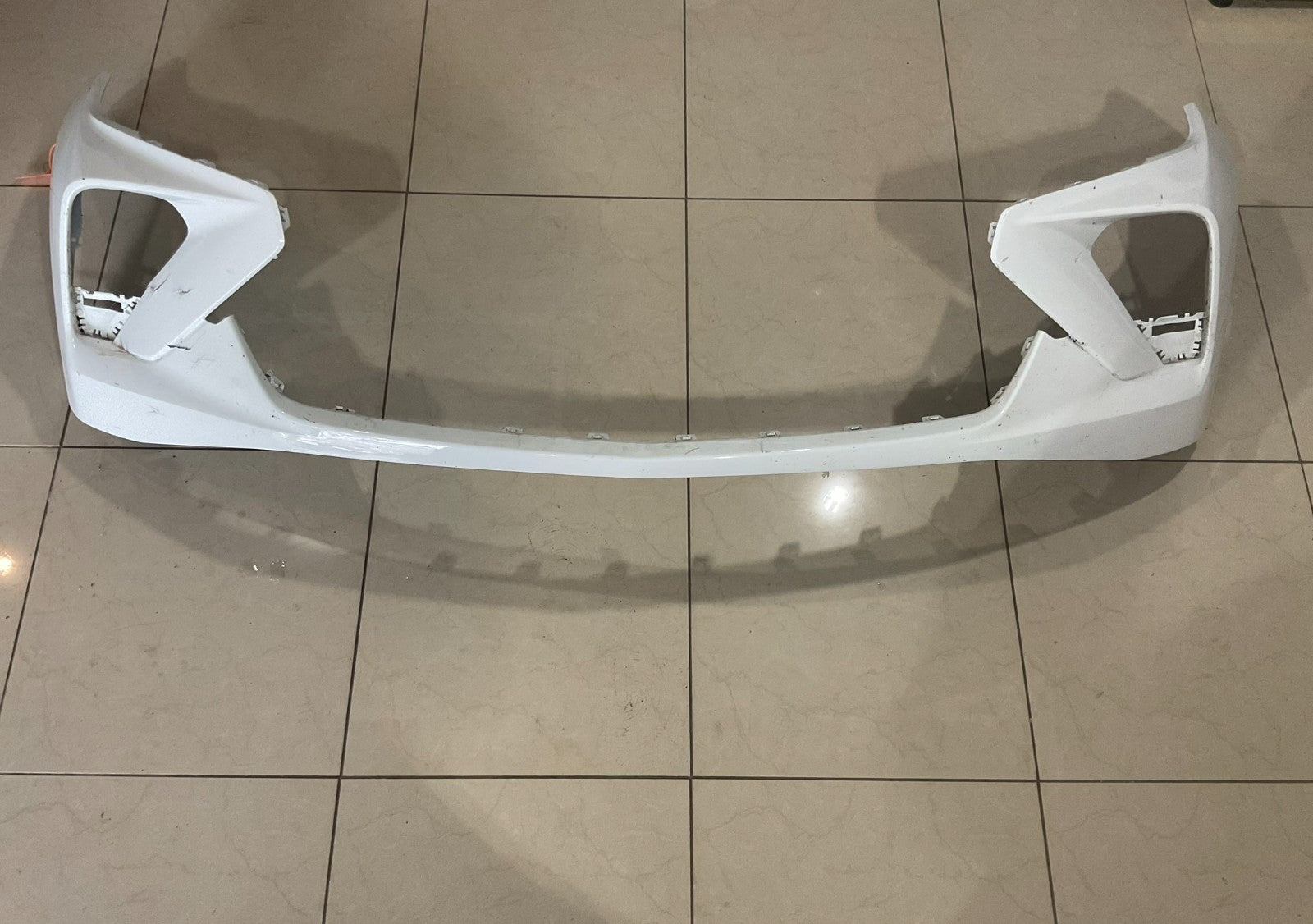 Front Bumper Cover White 2024-2026 Chevrolet Trailblazer 42770713 OEM