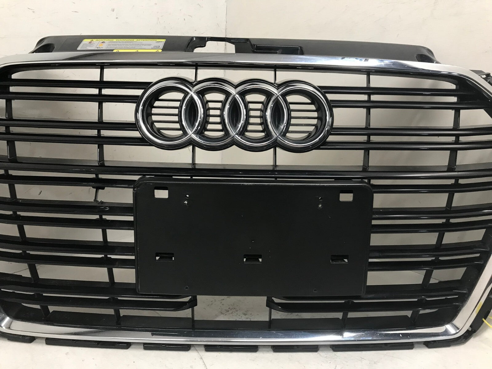Grill Grille Audi A3 2017-2021 8V5853651T OEM