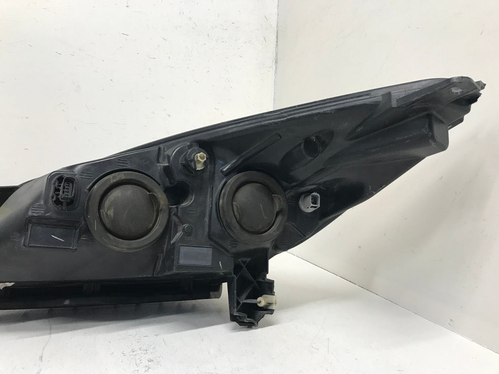 Headlight Damaged Halogen RH Right Ford Escape SE 2013-2016 CJ54-13W029-A OEM