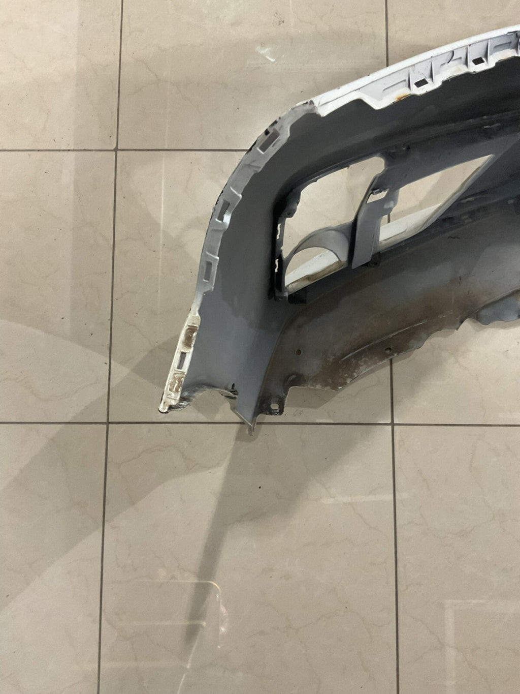 Front Bumper Cover White 2018-2020 Honda Odyssey 71101-thr-a000 OEM