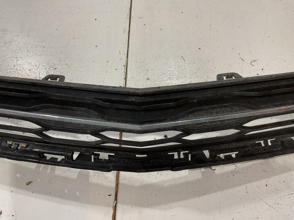 Grill Grille Black/Missing Trim 2016-2018 Chevy Chevrolet Malibu 16-871B OEM
