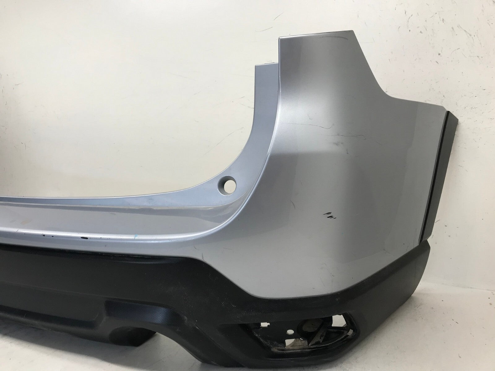 Rear Bumper Cover Subaru Forester Base/Lited/Prem Silver 19-2020 57704SJ301 OEM