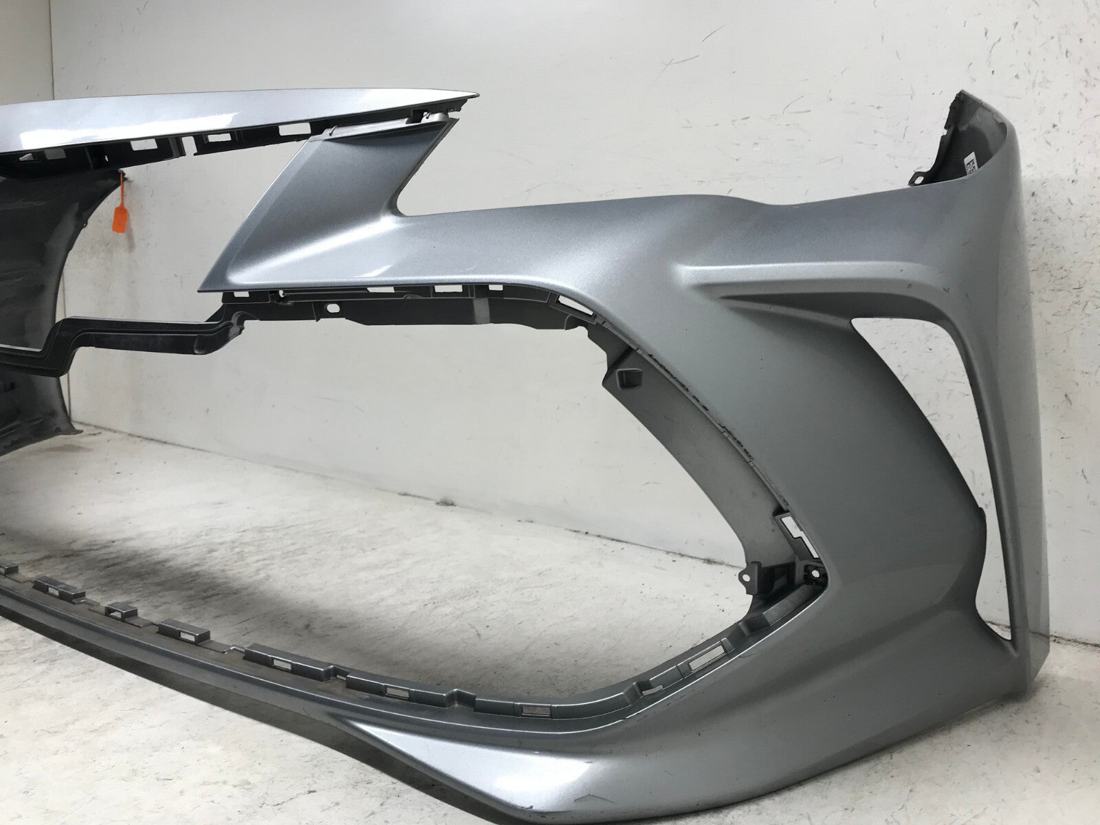 Front Bumper Cover 1J9 2019-2022 Toyota Avalon Hybrid/XLE/XSE 52119-07090 OEM
