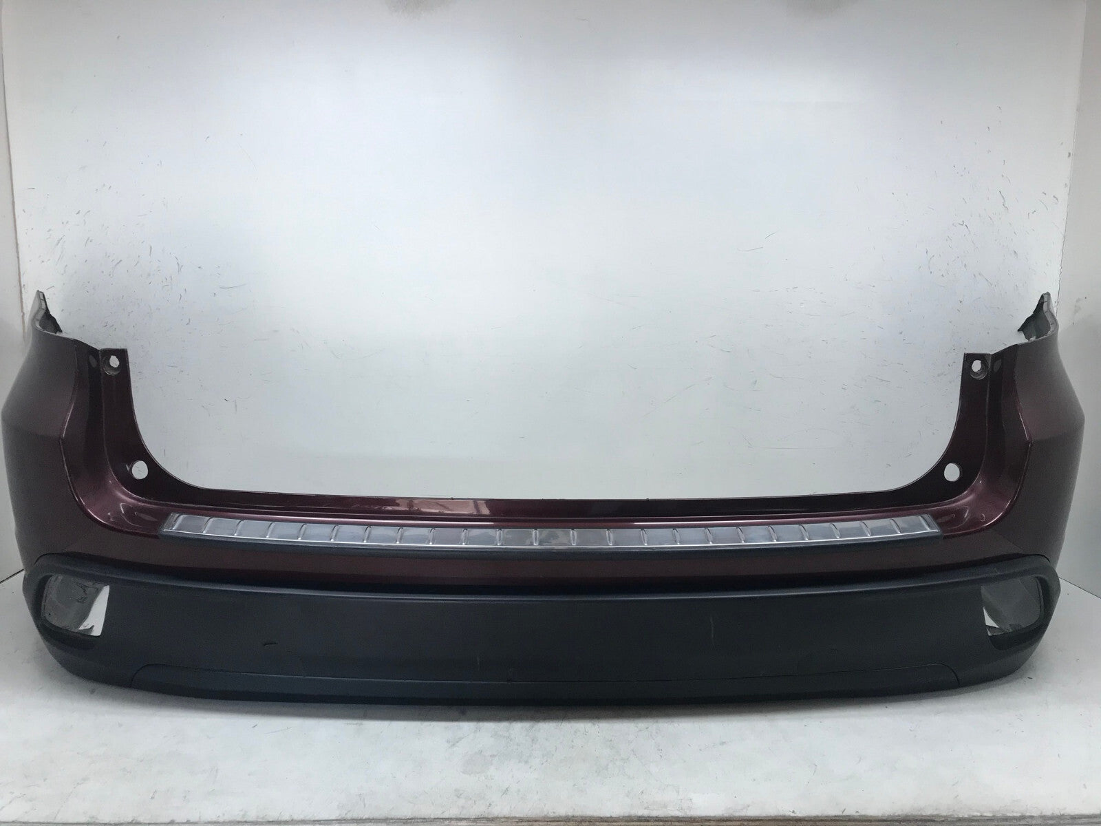 Rear Bumper Cover Red Toyota Highlander 2014-2018 52159-0E060 OEM