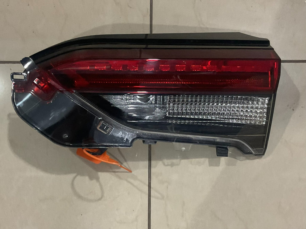 Tail Light Right RH Passenger 2019 - 2025 Toyota Rav4 81580+42151 OEM
