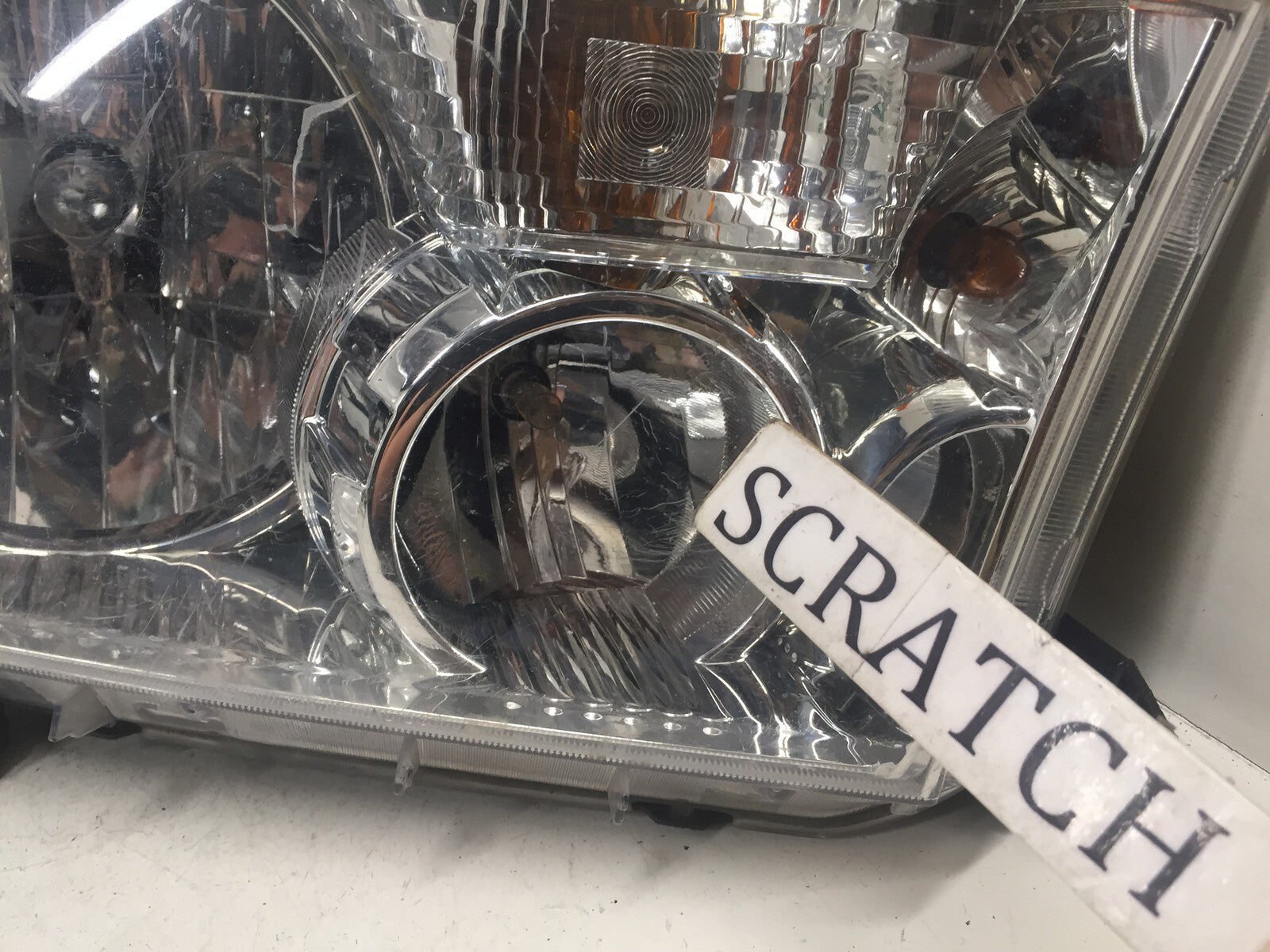Headlight Damaged Lamp Right RH 2007-2013 Toyota Tundra 2008 2017 Sequoia OEM