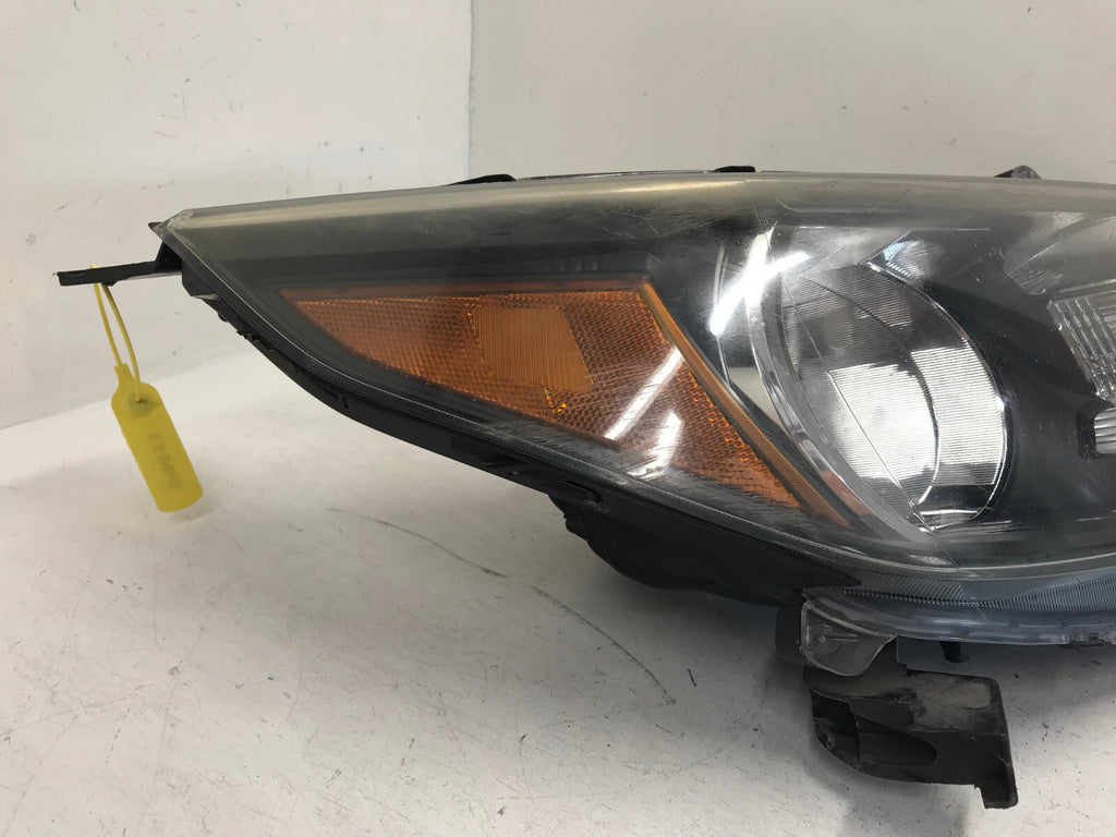 Headlight Damaged Passenger Right RH Honda CR-V 2012 2013 33100T0AA01 OEM