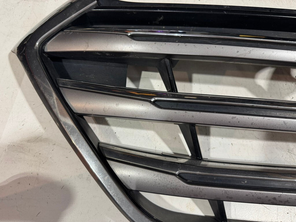 Grille Grill Black /Silver 2016-2018 Hyunday Tucson 86351-D3100 OEM