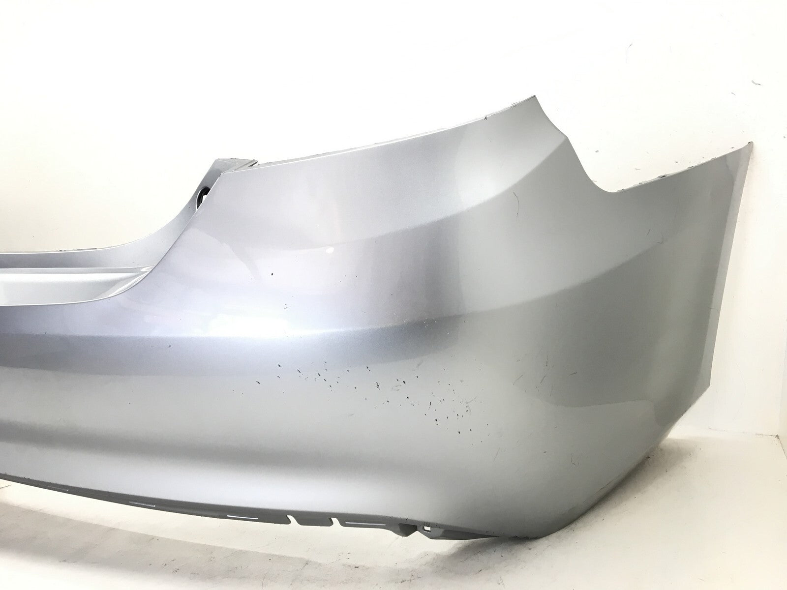 Rear Bumper Cover Toyota Camry LE XLE SE XSE Hybrid LE Hybrid XLE 15-17 OEM2