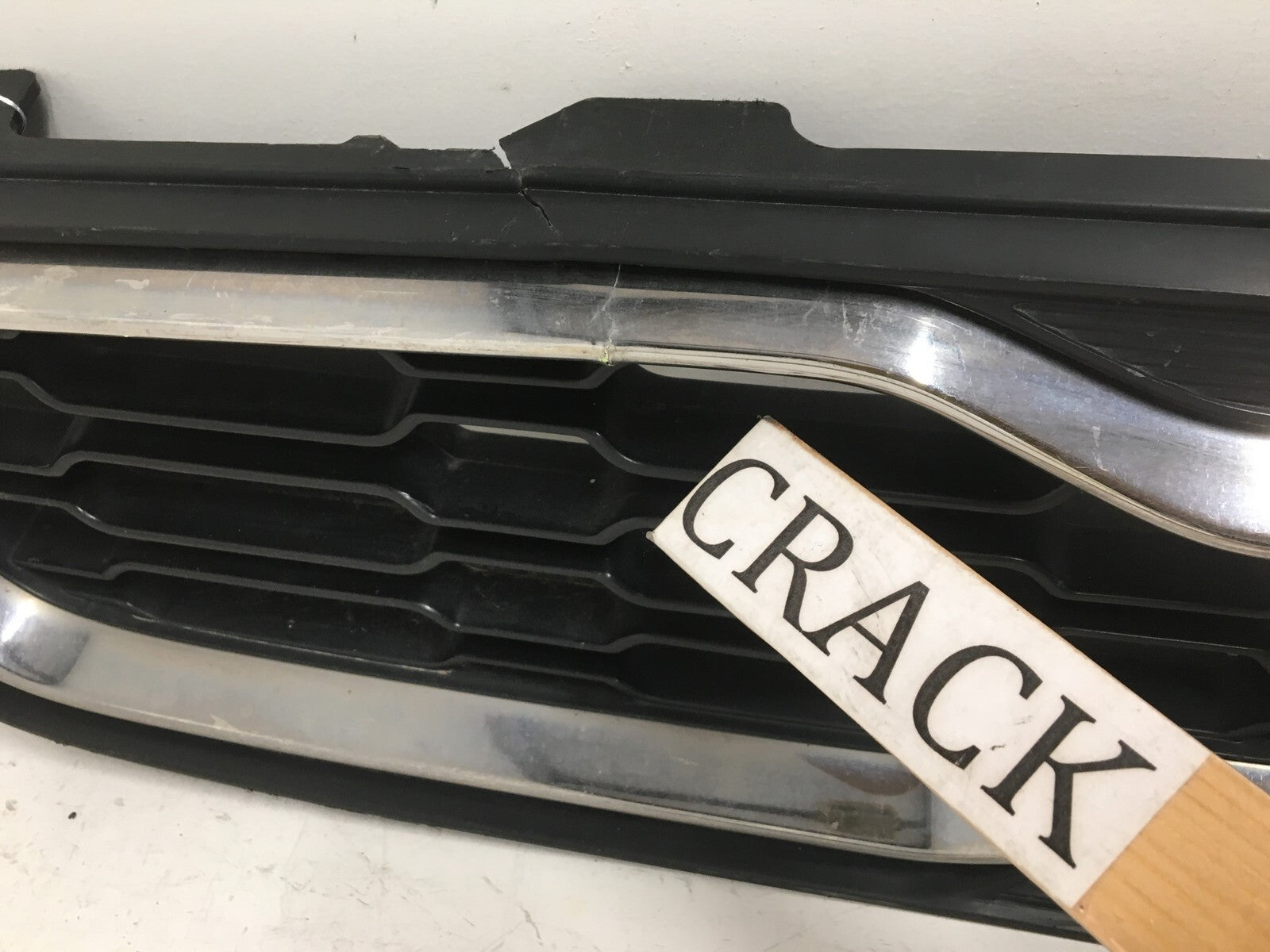 Grille Grill Kia Soul 2012 2013 86350-2K500 OEM