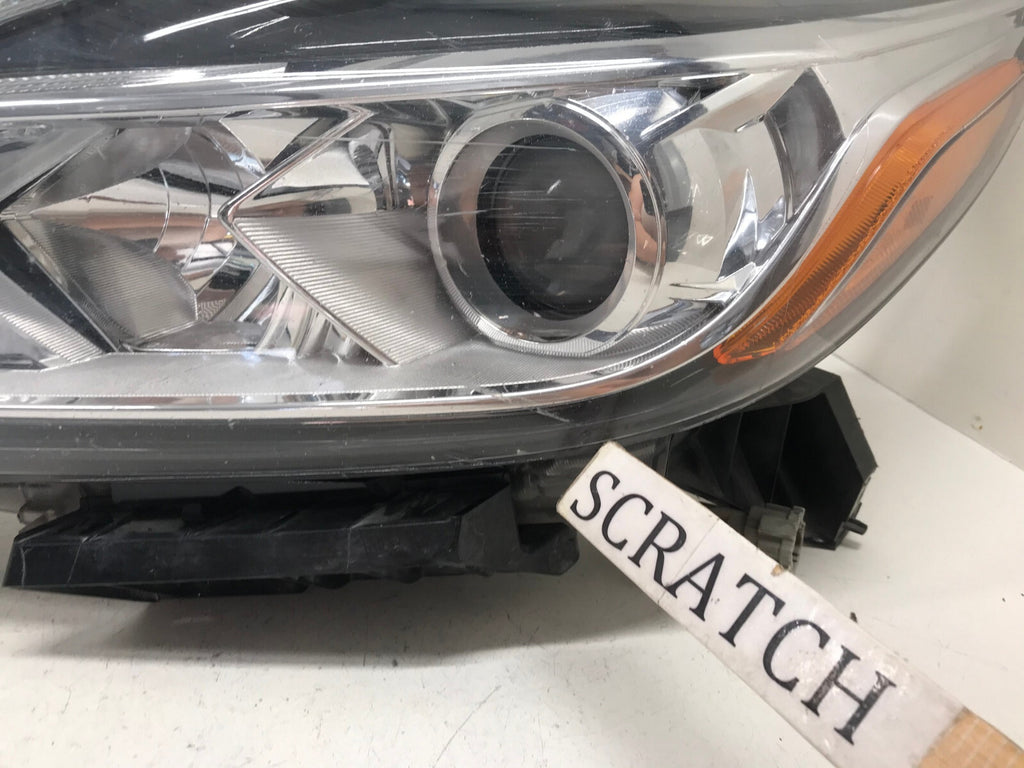 Headlight Damaged Left LH Driver Nissan Altima 2016-2018 260609HS0A OEM