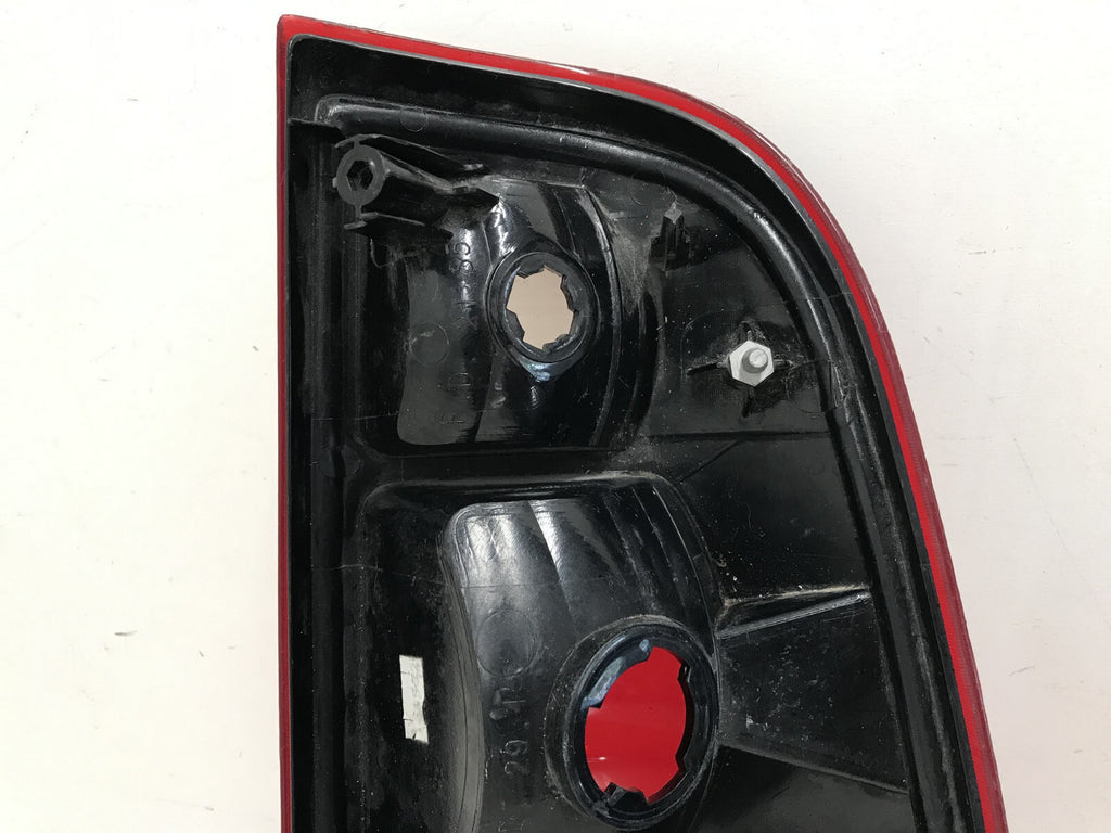 Halogen Tail light Damaged Left Driver LH Ford F-250 Super Duty 2008-2016 OEM