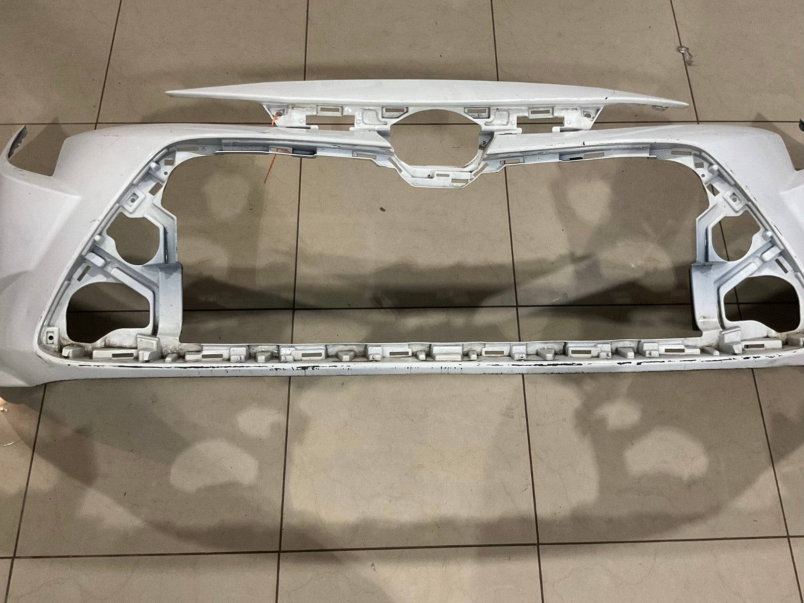 Front Bumper Cover White 2020-2022 Toyota Corolla LE CAPA