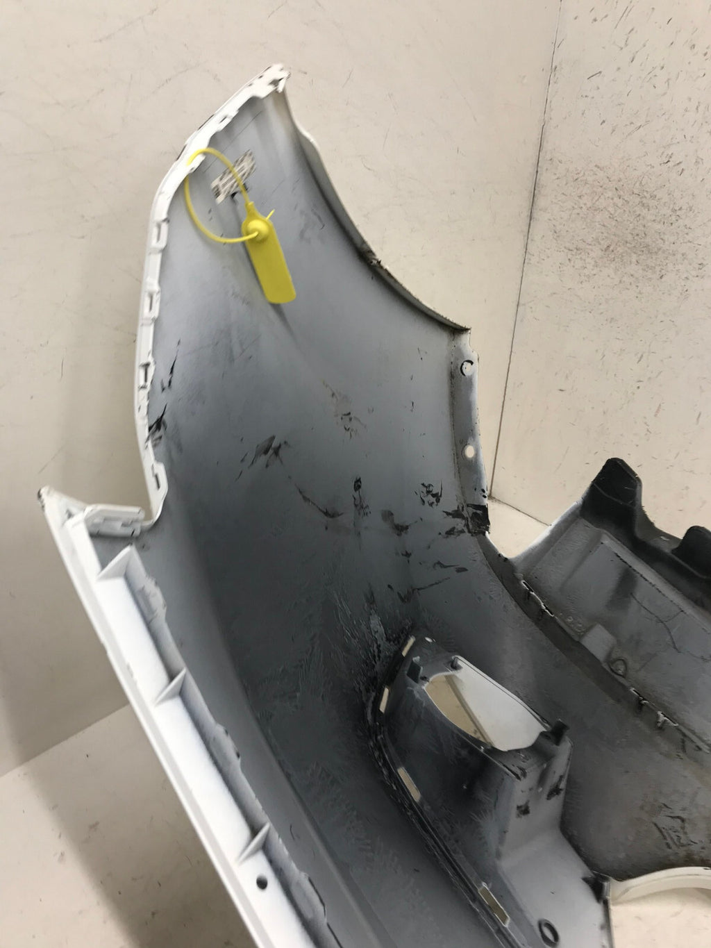 Front Bumper Cover White Honda Pilot EX EX L LX SE 2012-2015 71101-SZA-ZY00 OEM