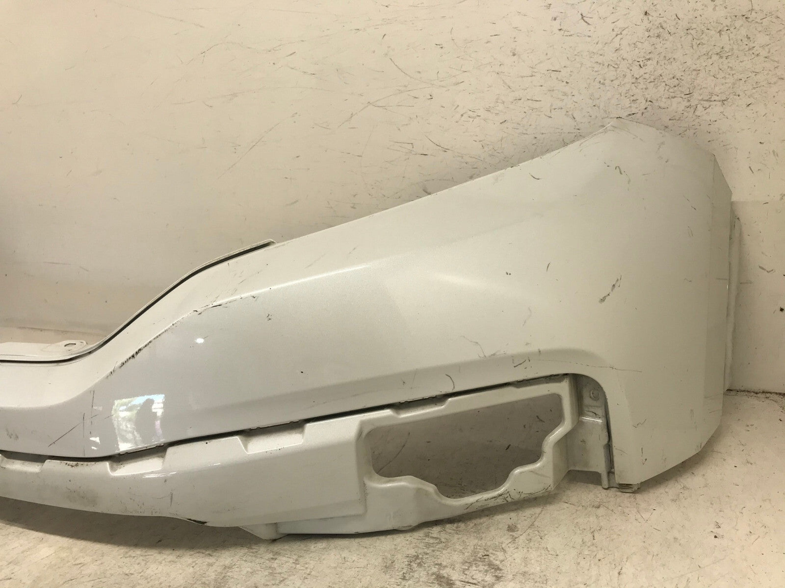 Front Bumper Cover White 2020 2021 2022 Honda CRV CR-V 71101-TLA-A500 OEM