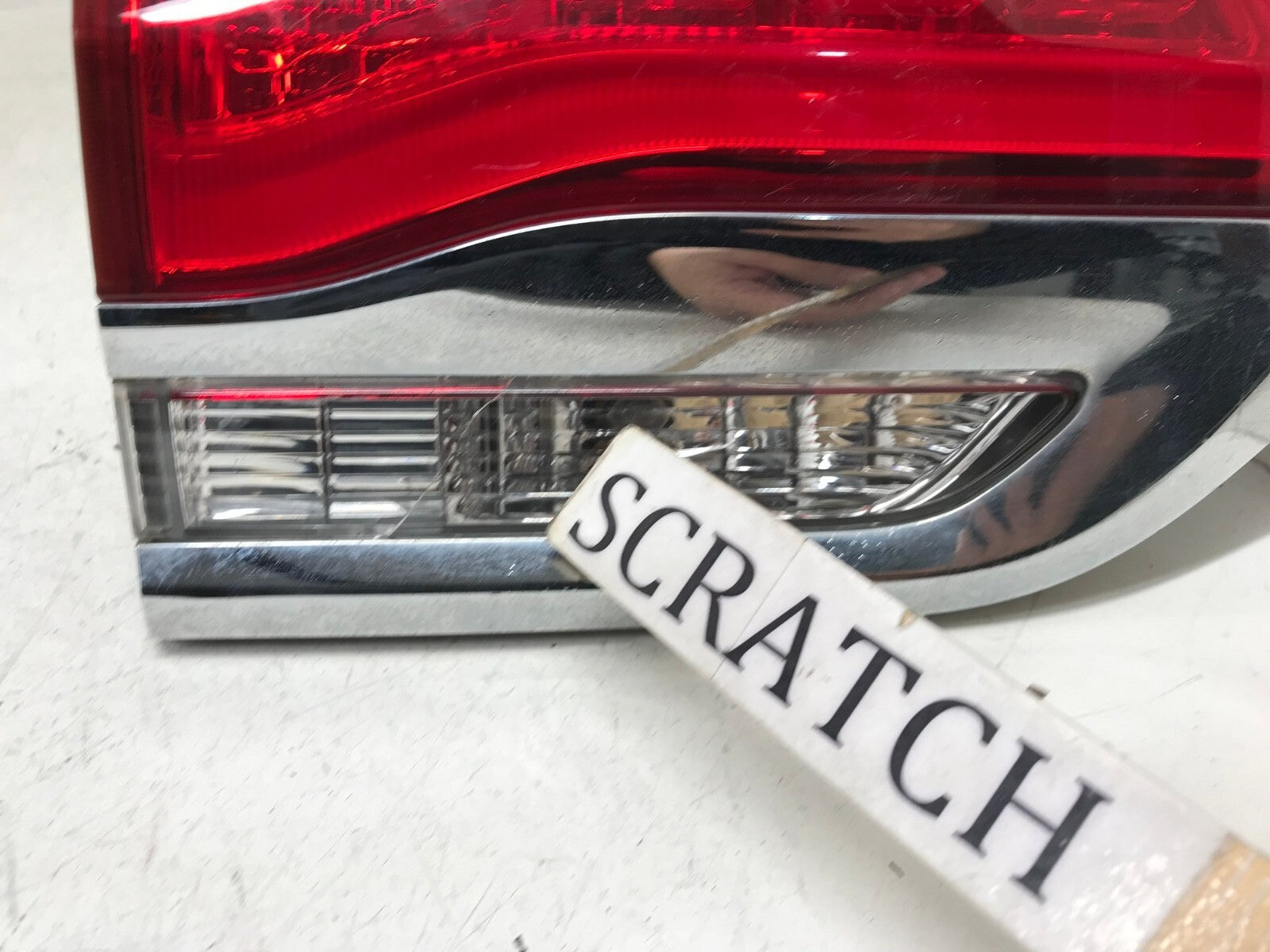 Inner Tail light Damaged Driver LH Jeep Grand Cherokee 2014 15 16 17 2018 CAPA