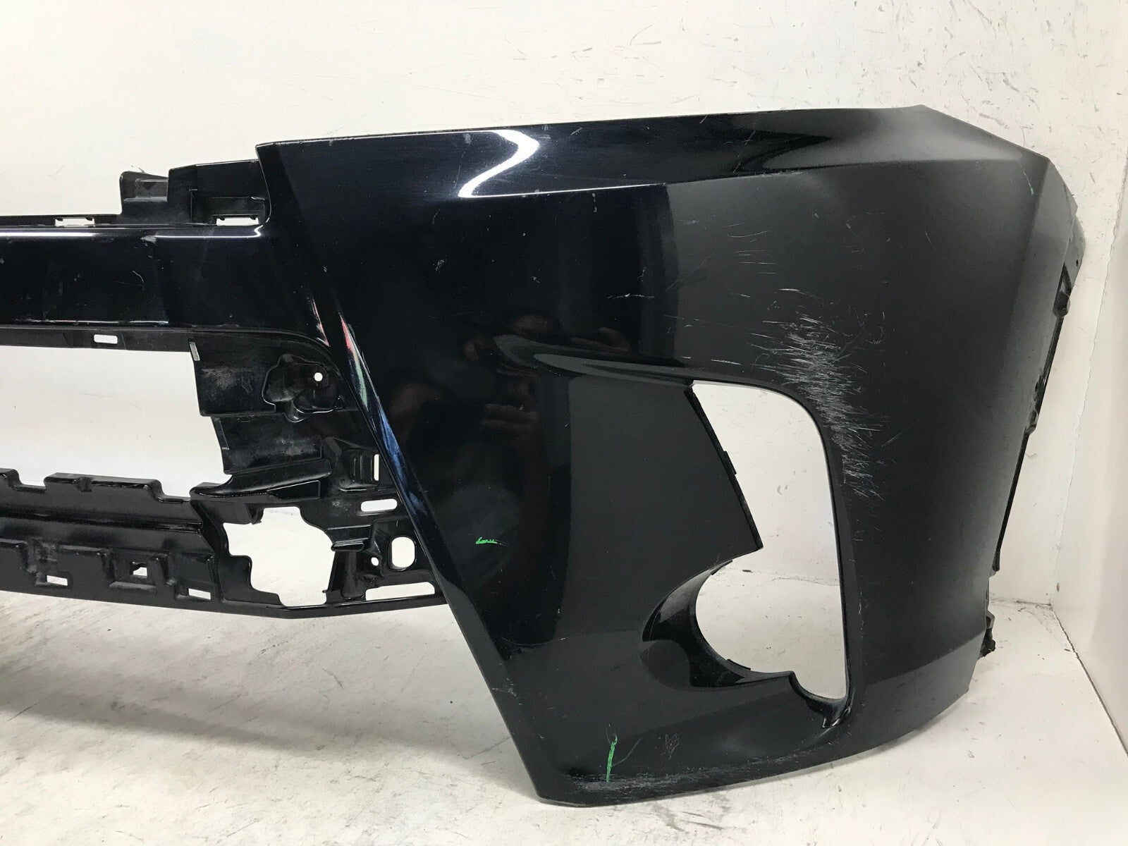Front Bumper Cover Black 2017-2018 Toyota Highlander LE/XLE/SE 52119-0E350 OEM