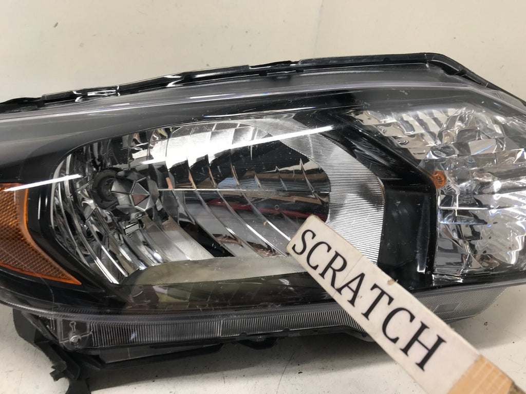Headlight Damaged Passenger Right RH Honda HR-V 2016-2018 CAPA