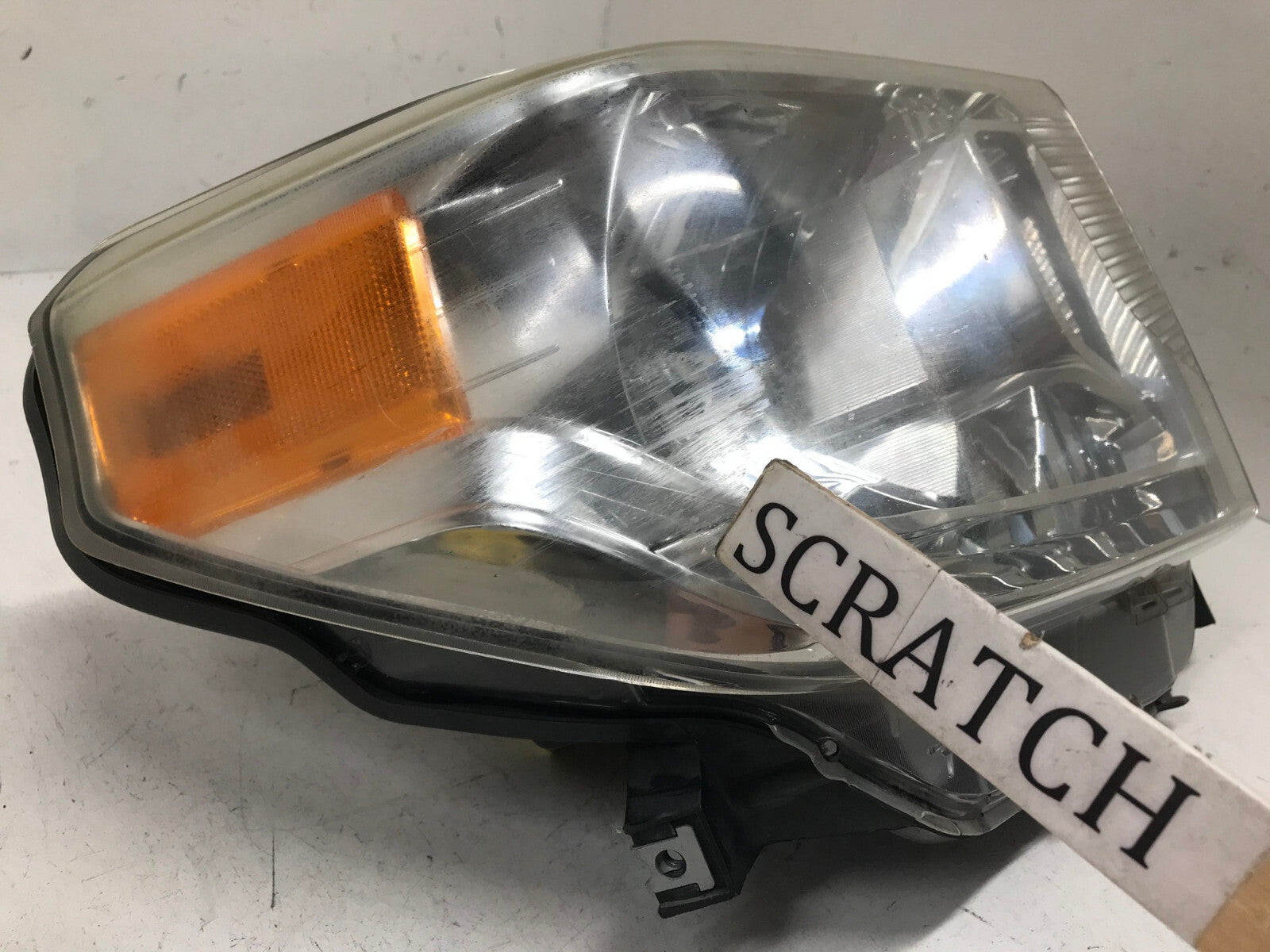 Headlight Damaged Right RH Passenger Toyota Tundra 2014-2017 OEM OEM