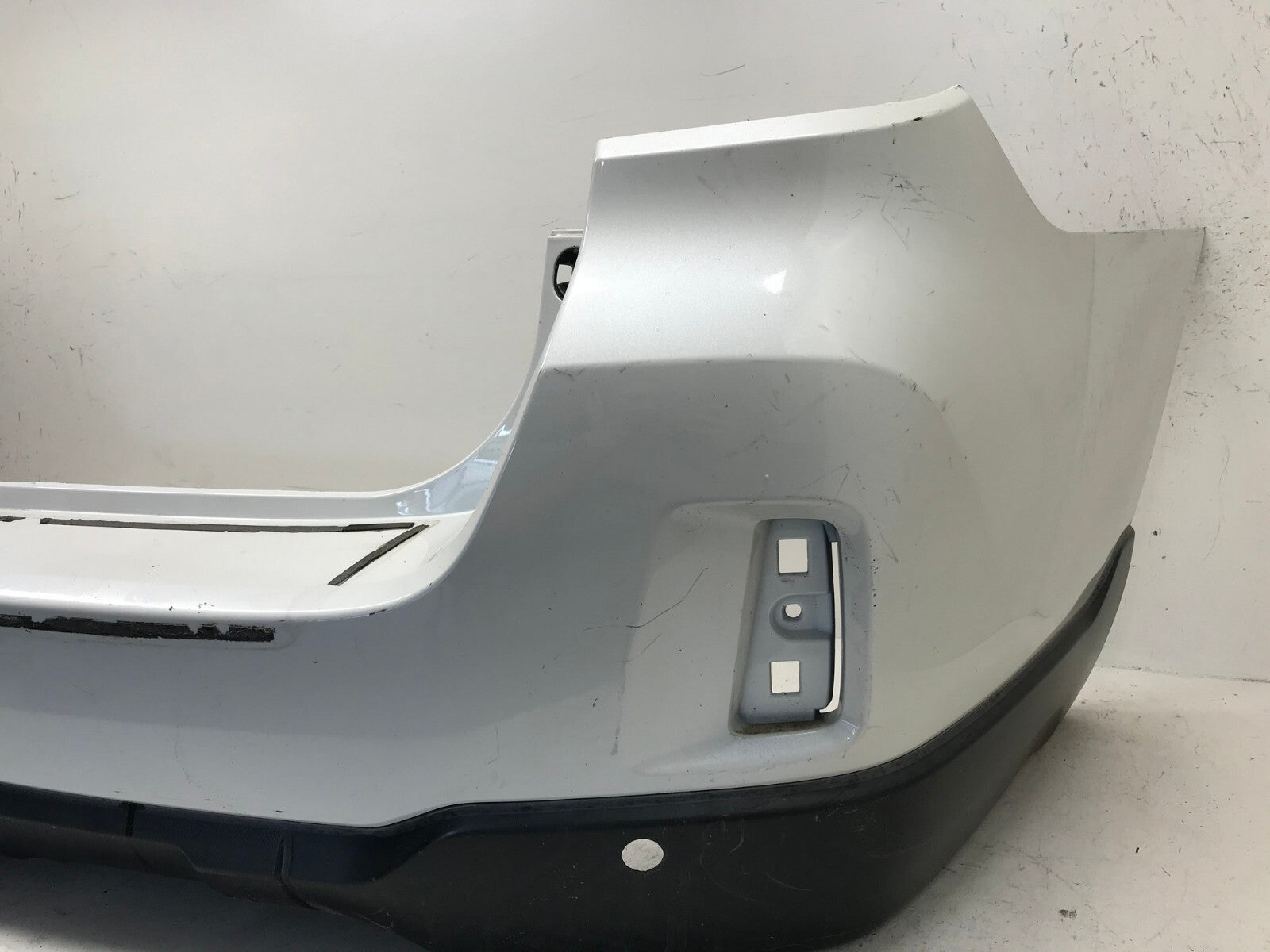 Rear Bumper Cover Subaru Outback White 2015-2017 57704AL11B OEM8