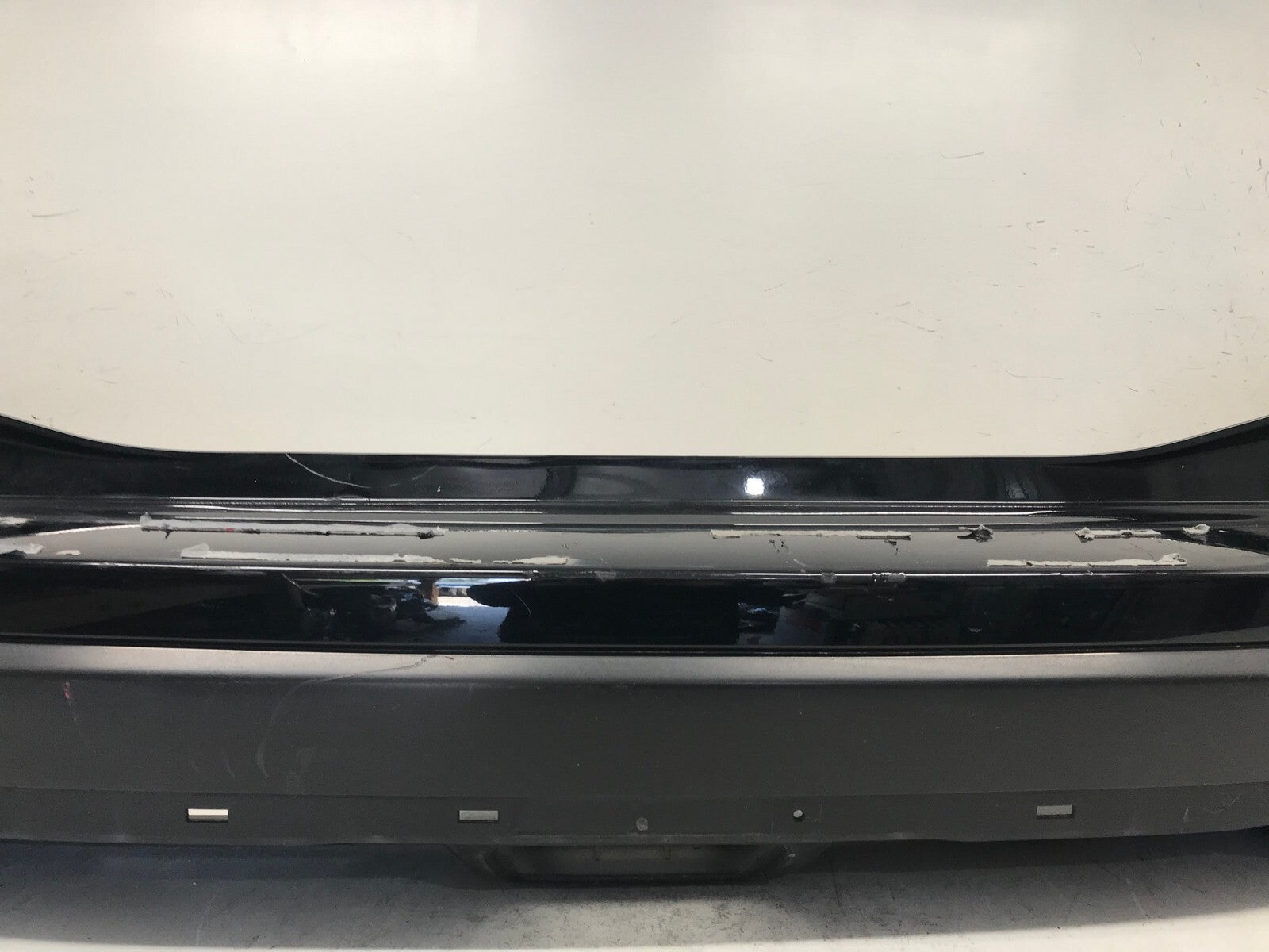 Rear Bumper Cover Nissan Rogue S/SL/SV/SV Hybrid/SL Hybrid Black 2017-2019 OEM