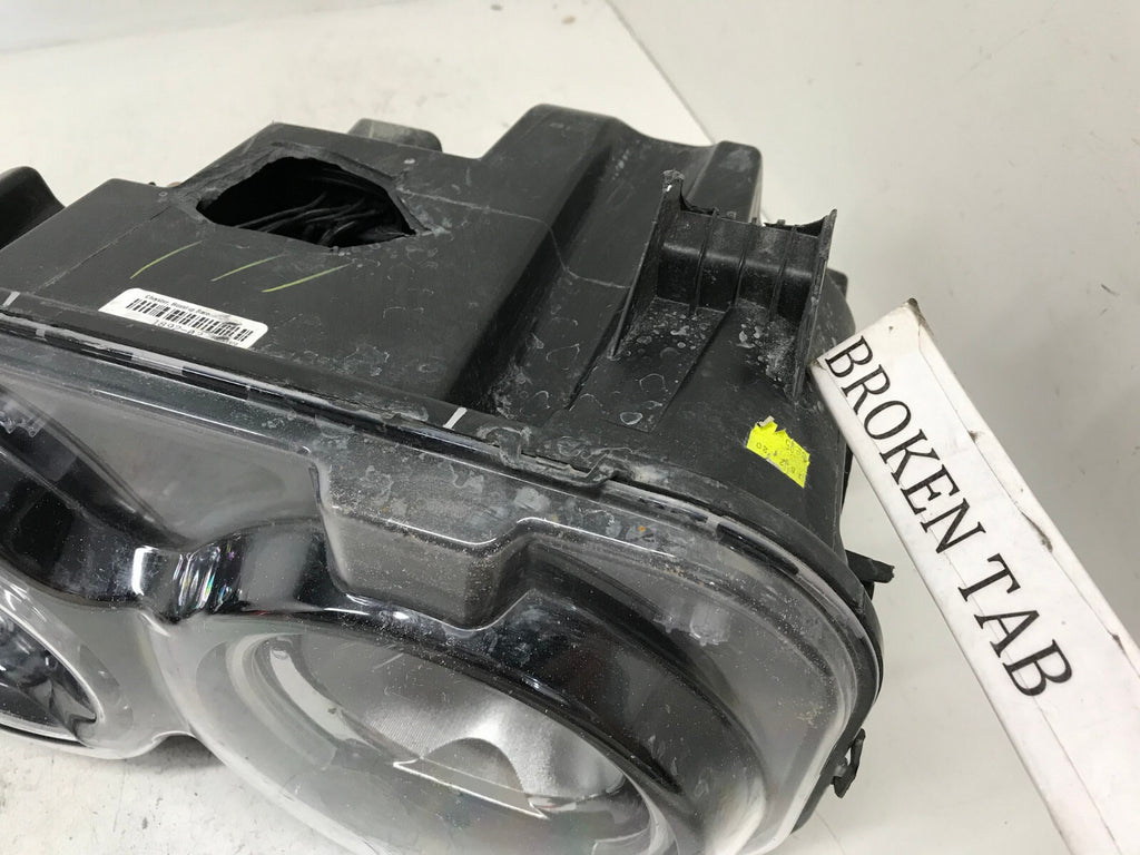 Headlight Damaged RH Right Dodge Challenger 2015 2016 2017-2018 68174064AF OEM