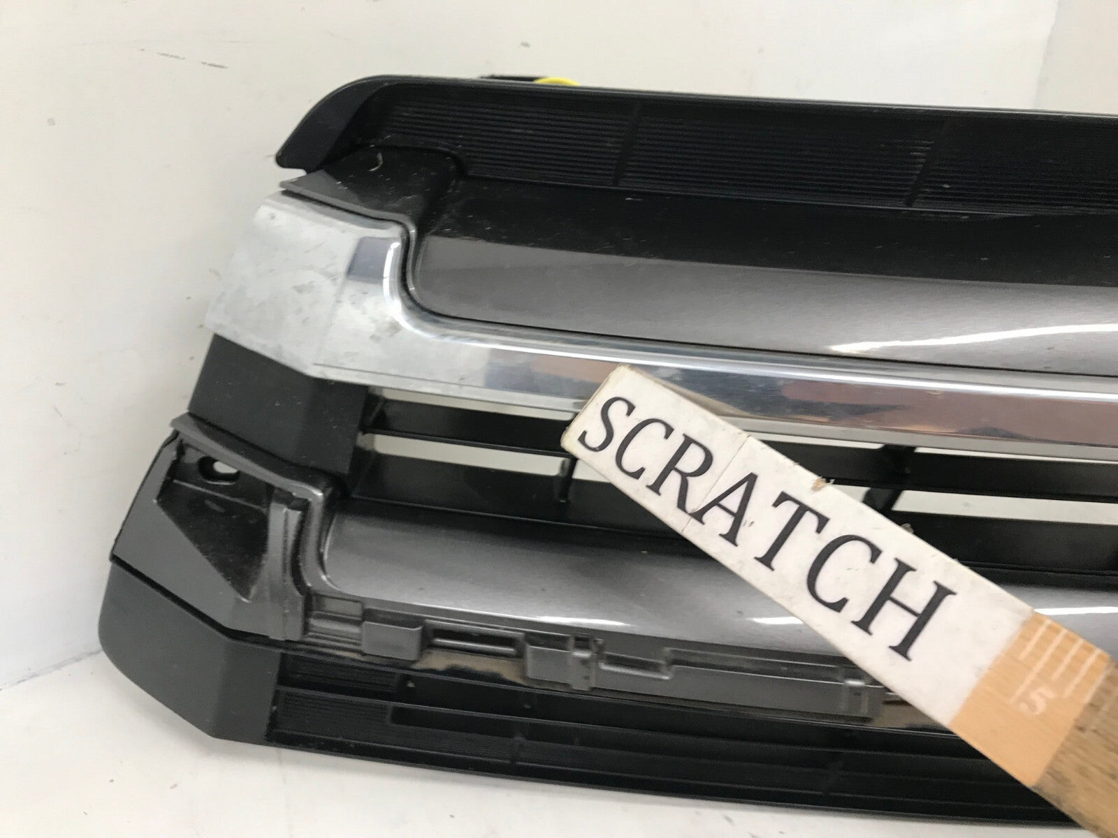 Grille Grill Toyota Highlander 2017 2018 2019 53101-0E240 OEM