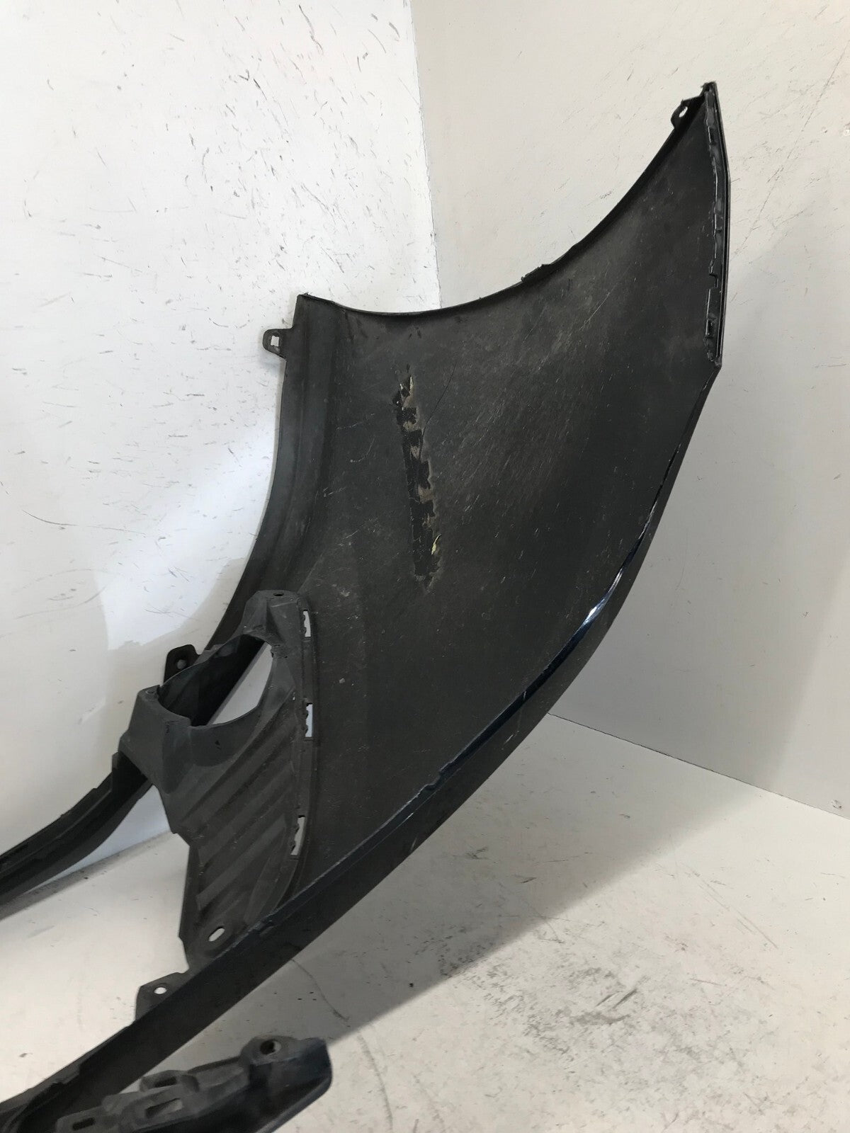 Front Bumper Cover Black 2018-2020 Toyota Camry L/LE/XLE/Hybrid 52119-06D90 OEM